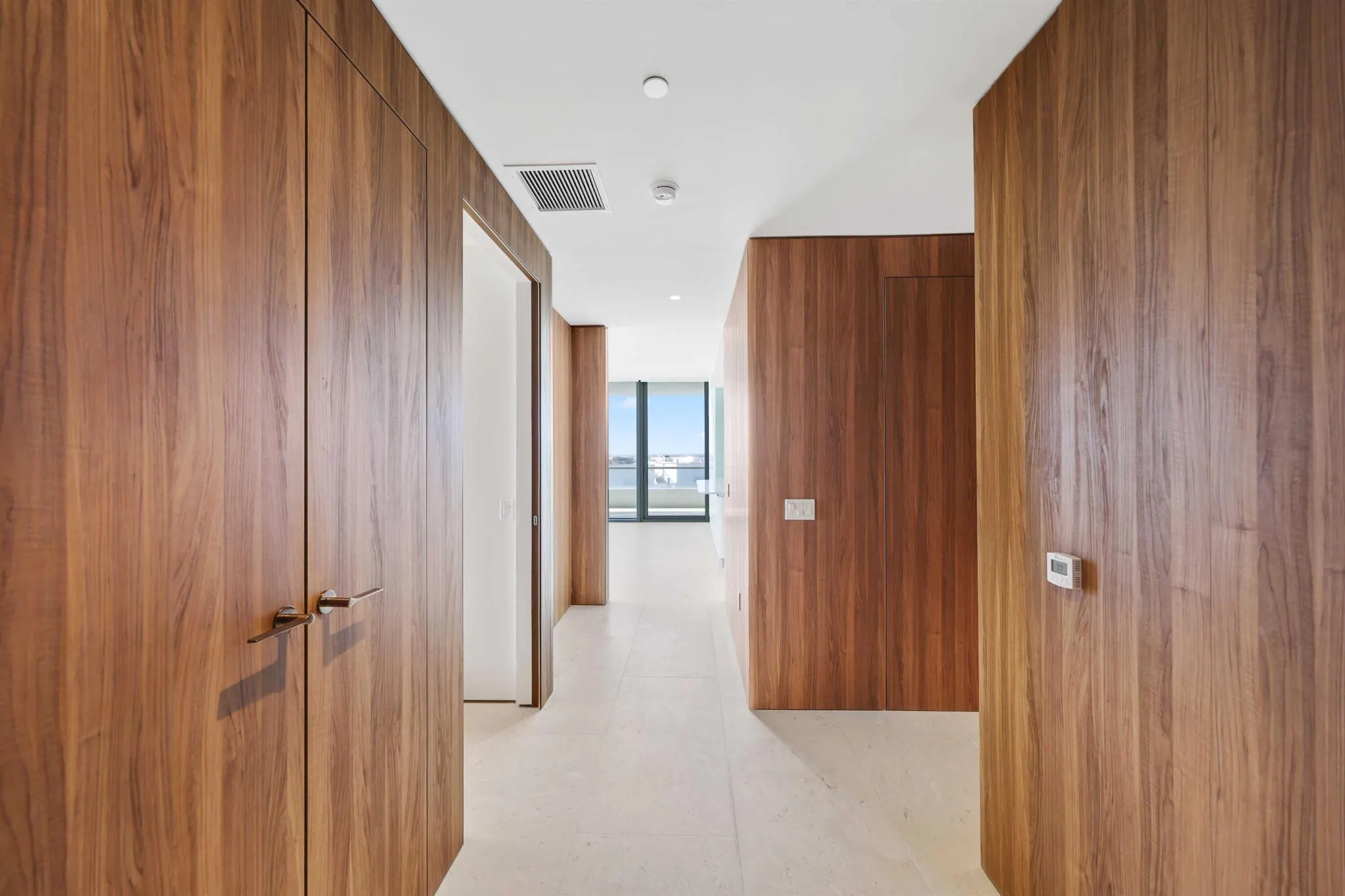 200 Arkona Court, #1803