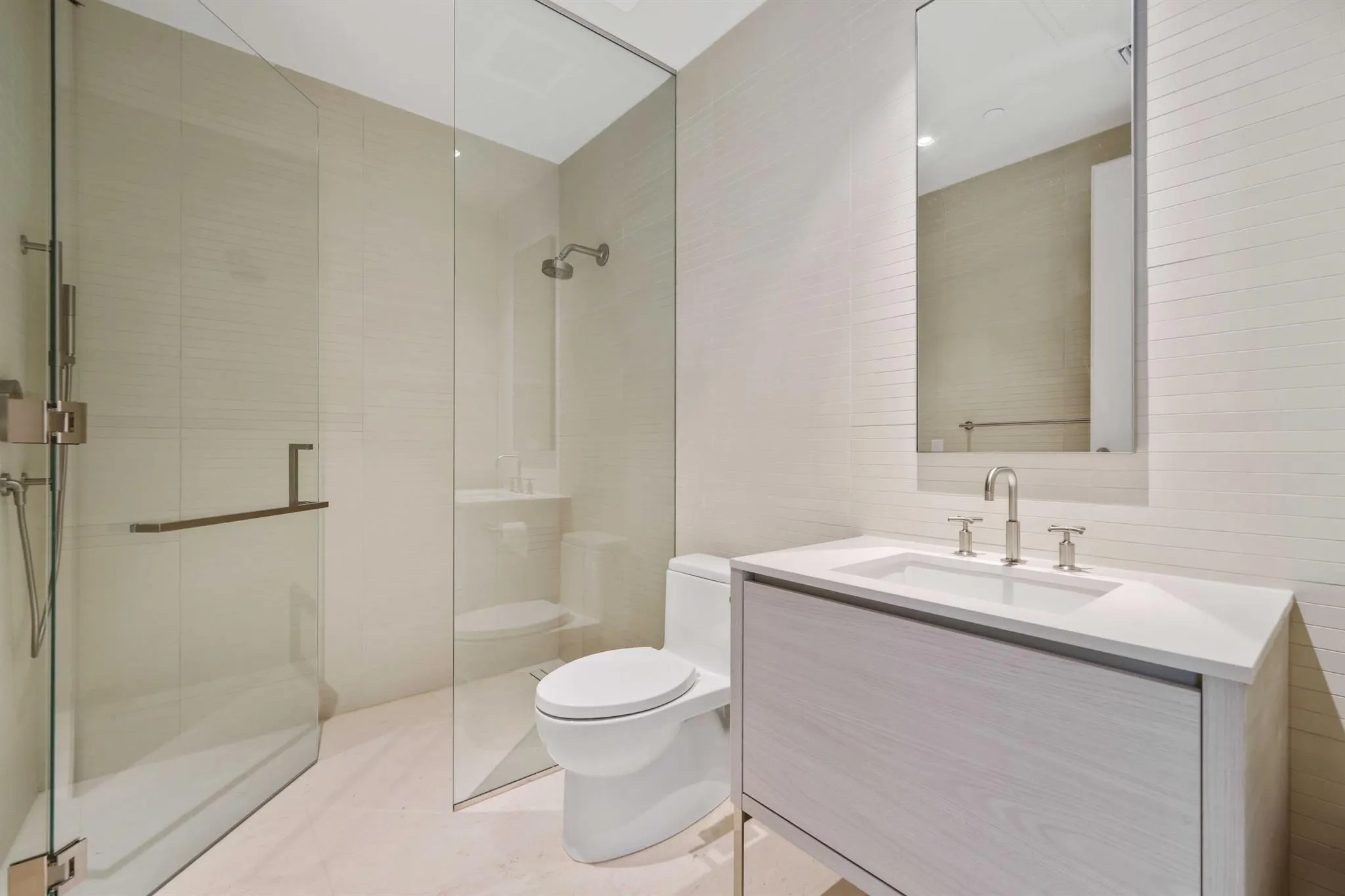 200 Arkona Court, #1803