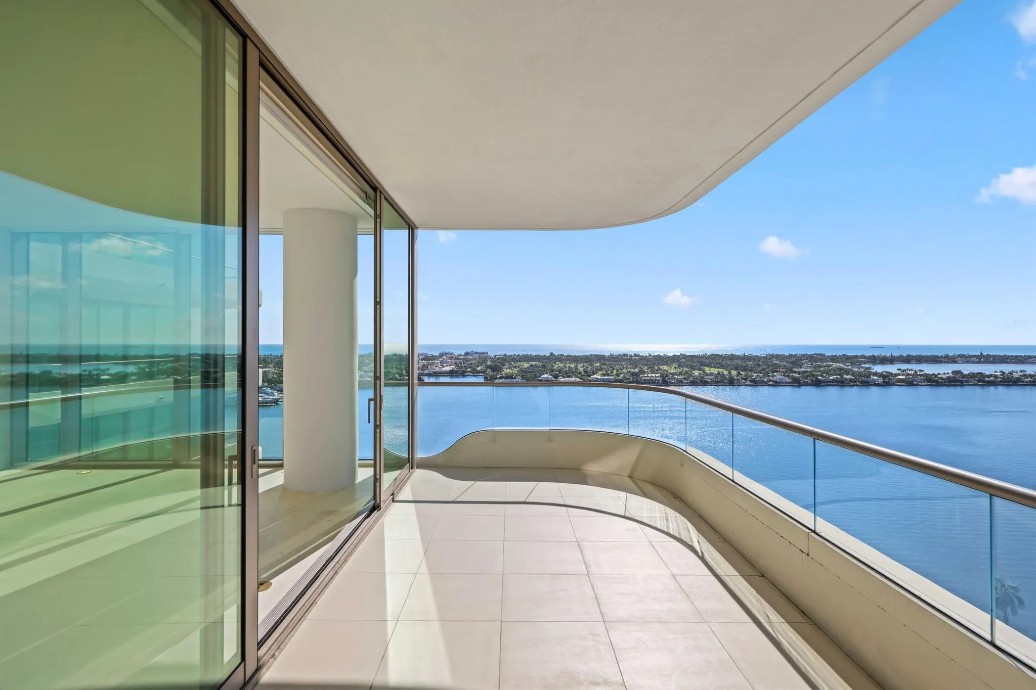200 Arkona Court, #1803