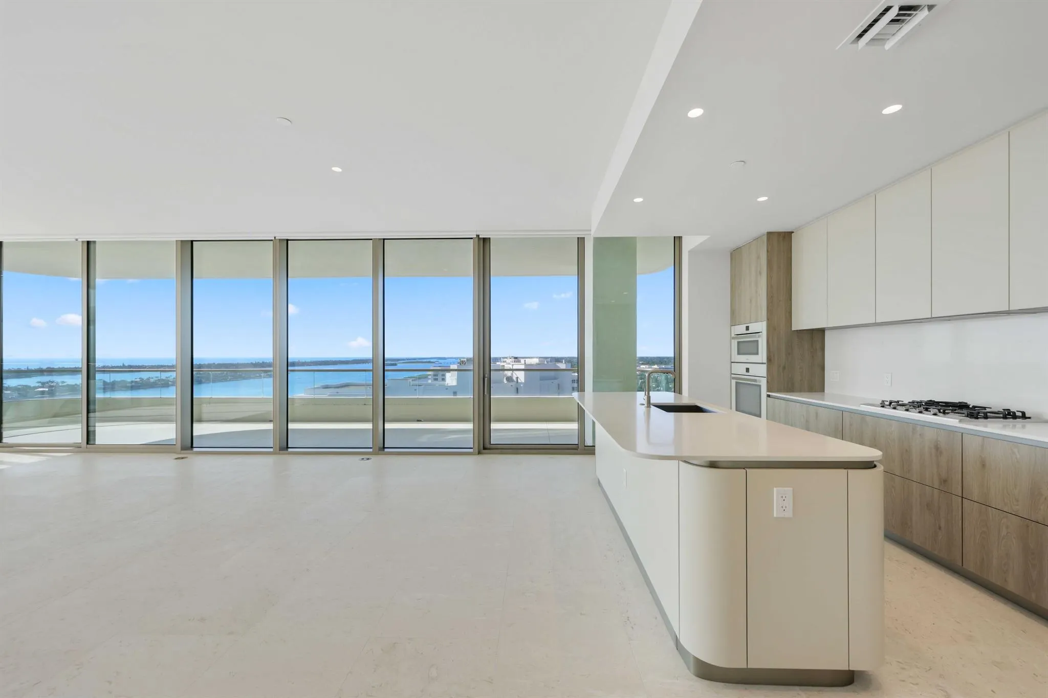 200 Arkona Court, #1803