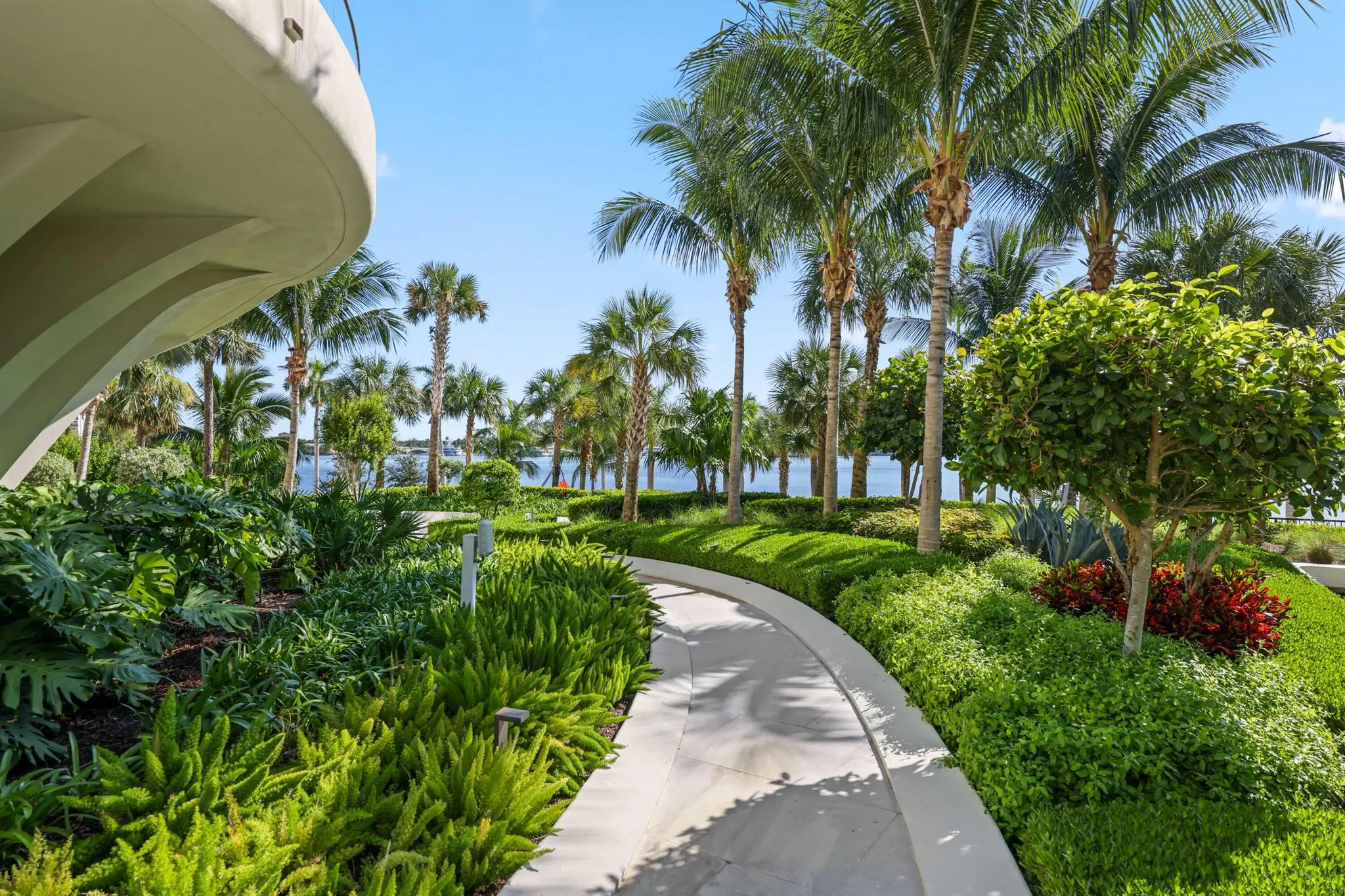 200 Arkona Court, #1803