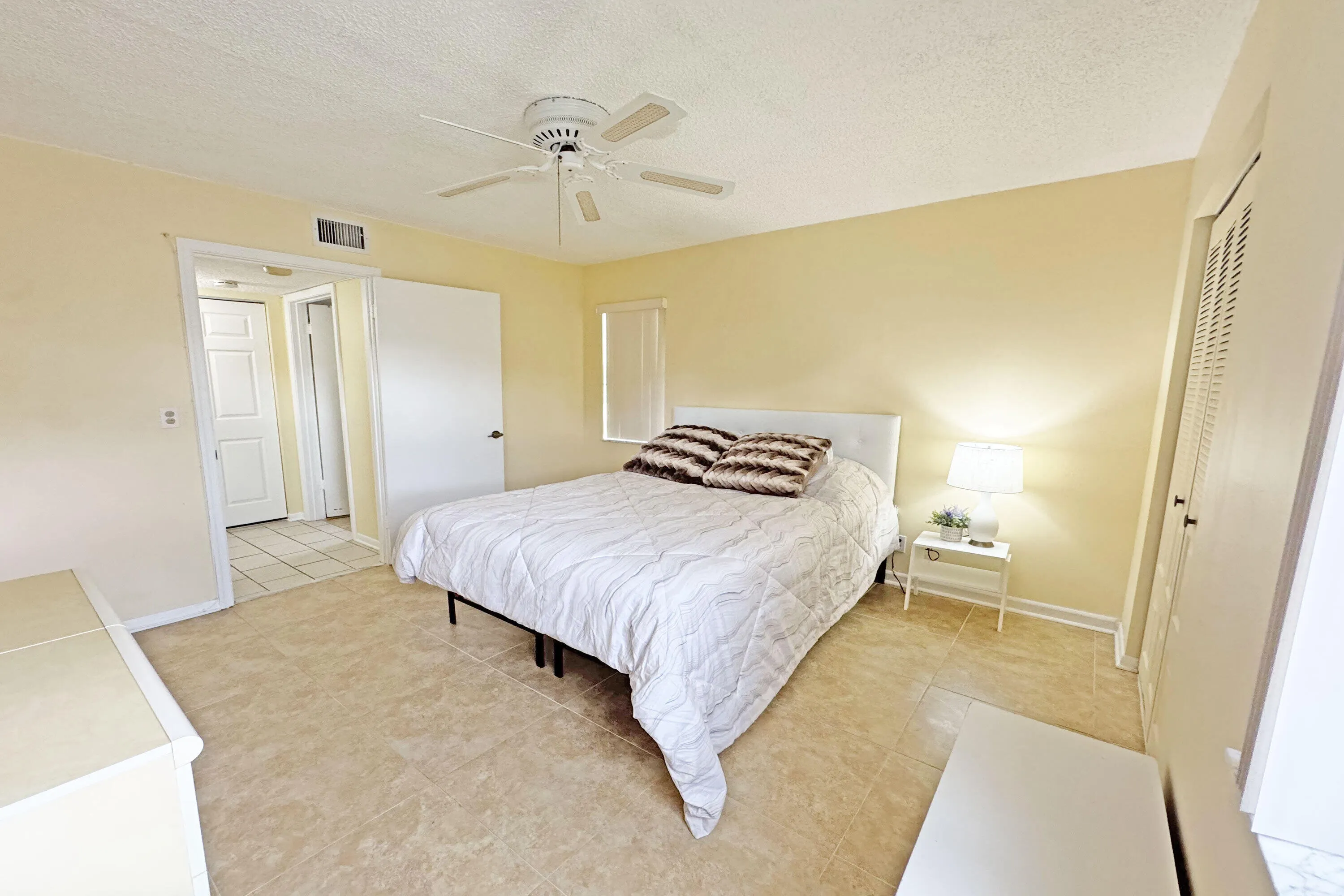 7706 Tahiti 106 Lane, #106