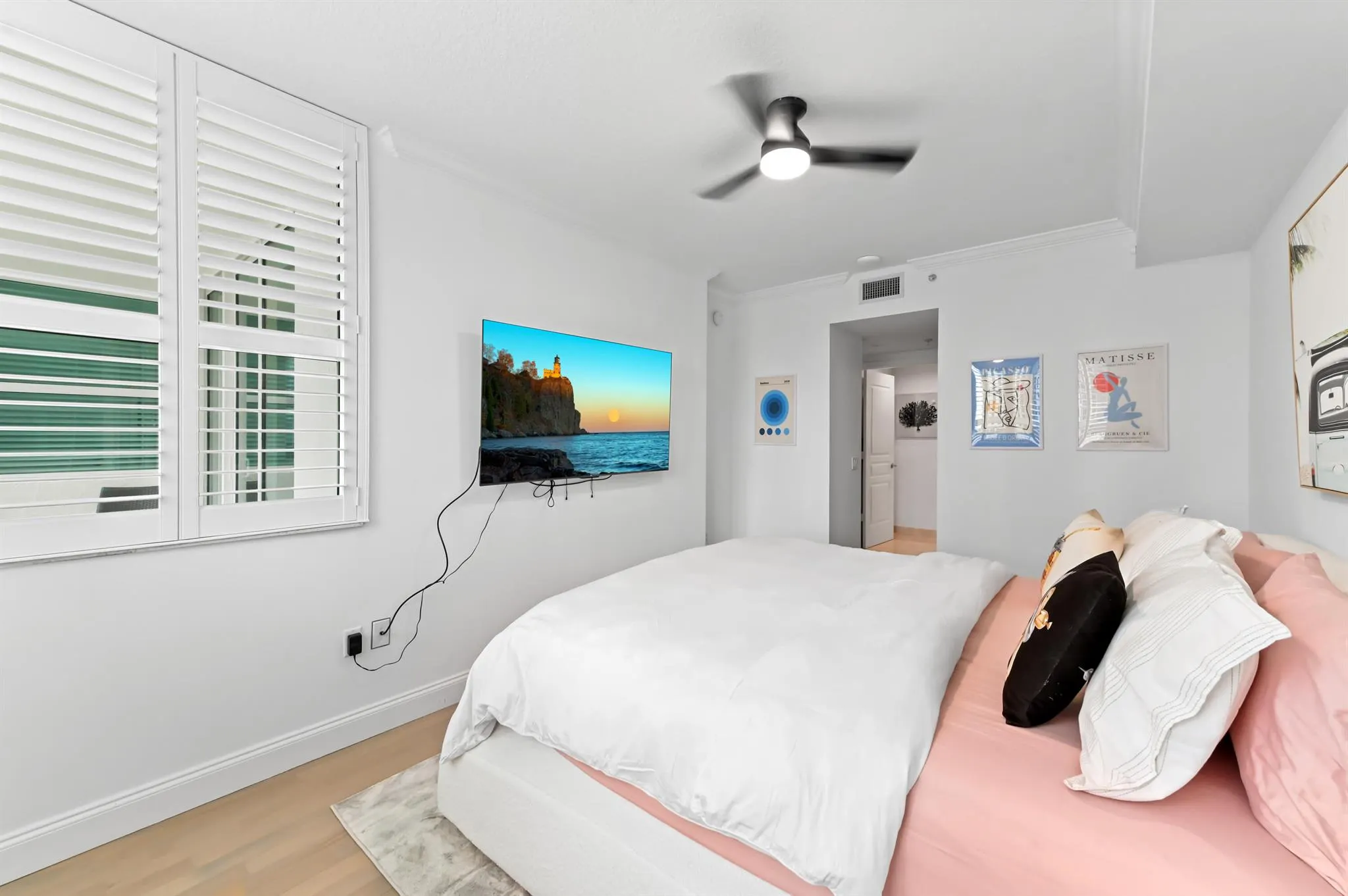 350 SE 2nd Street, #1150