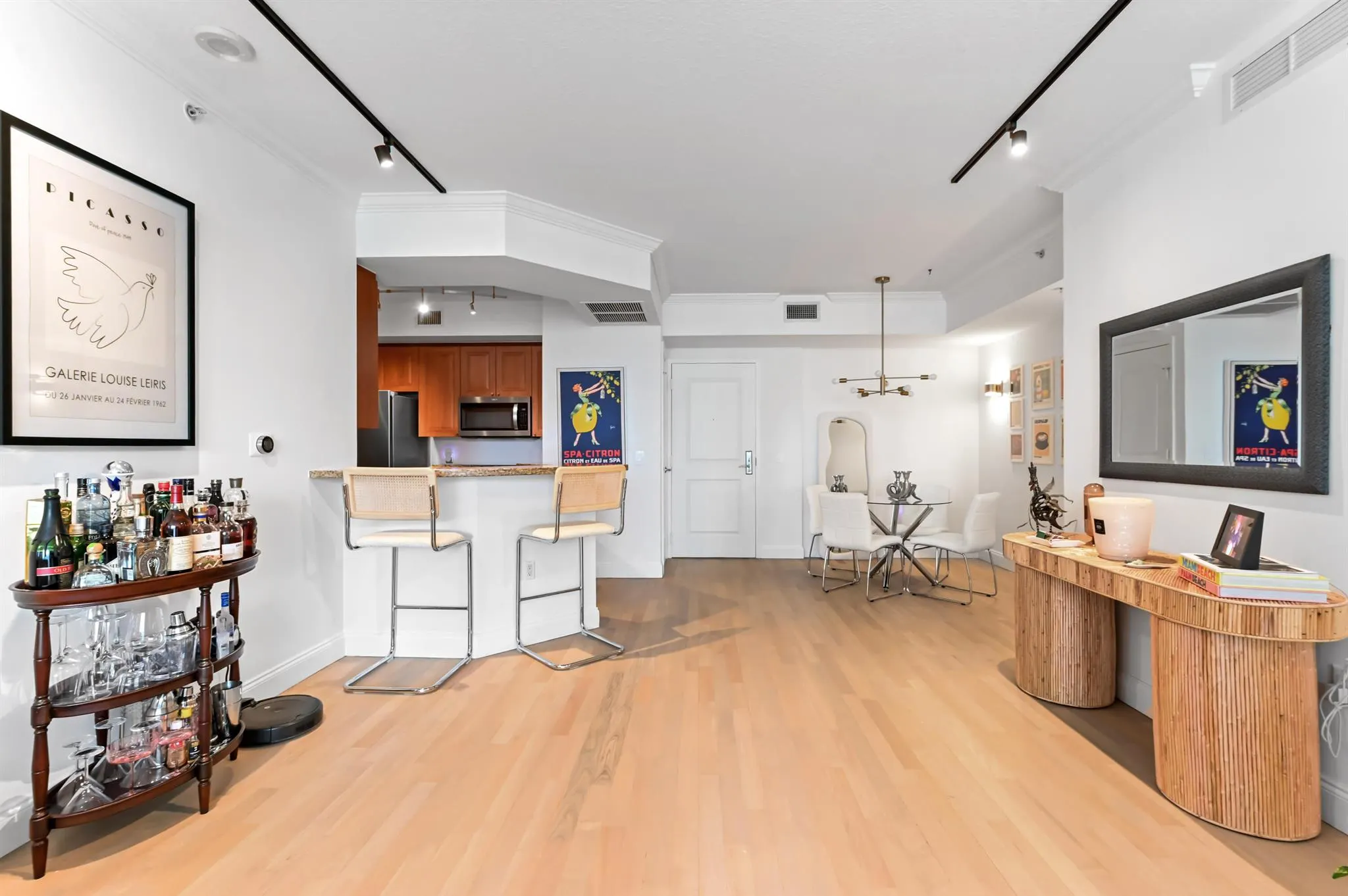 350 SE 2nd Street, #1150
