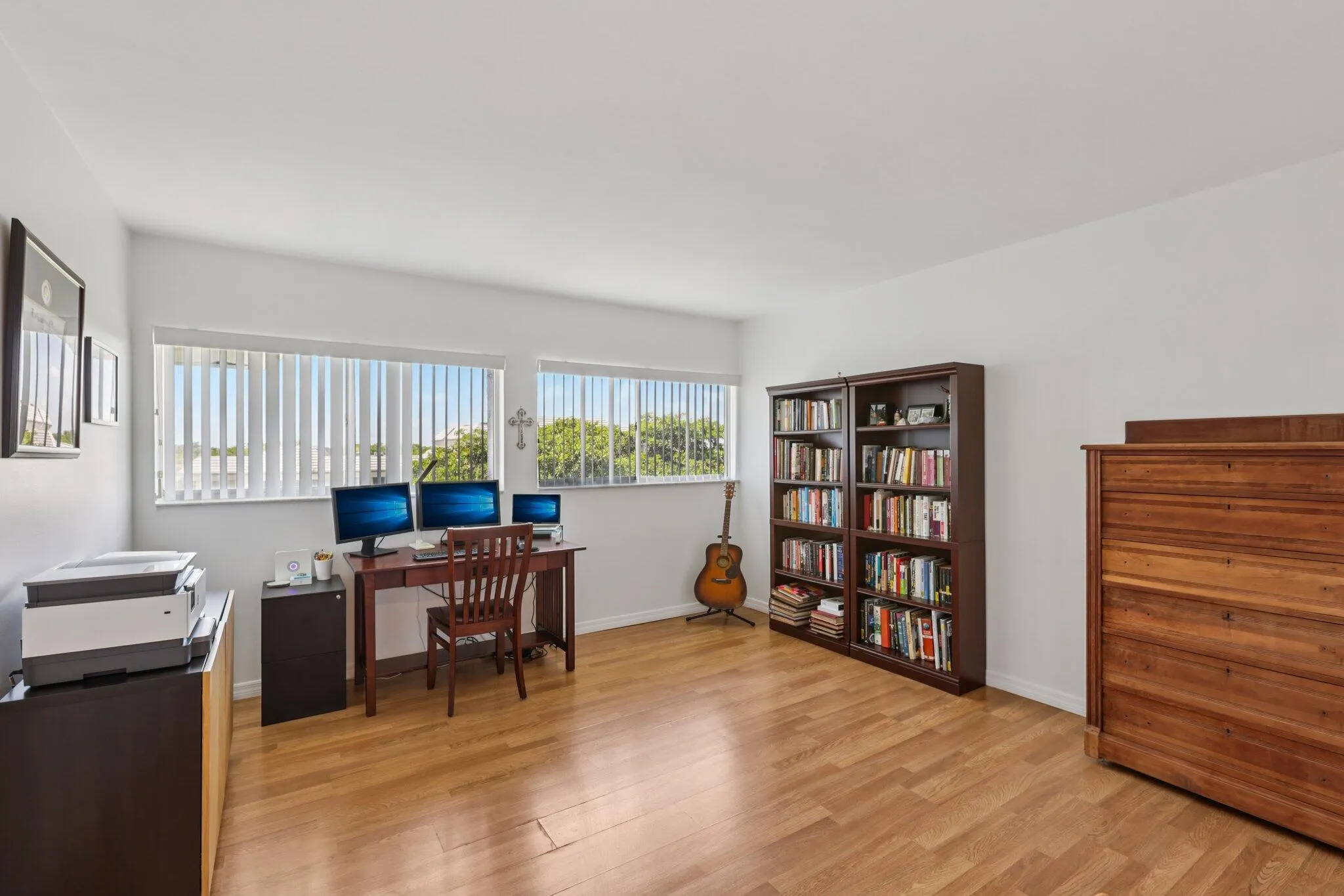 721 N Pine Island, #406