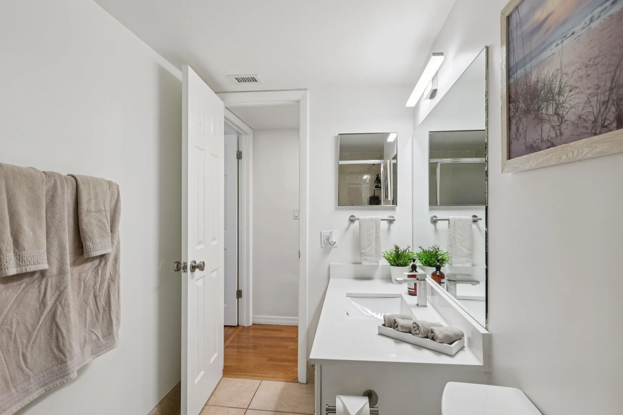 721 N Pine Island, #406