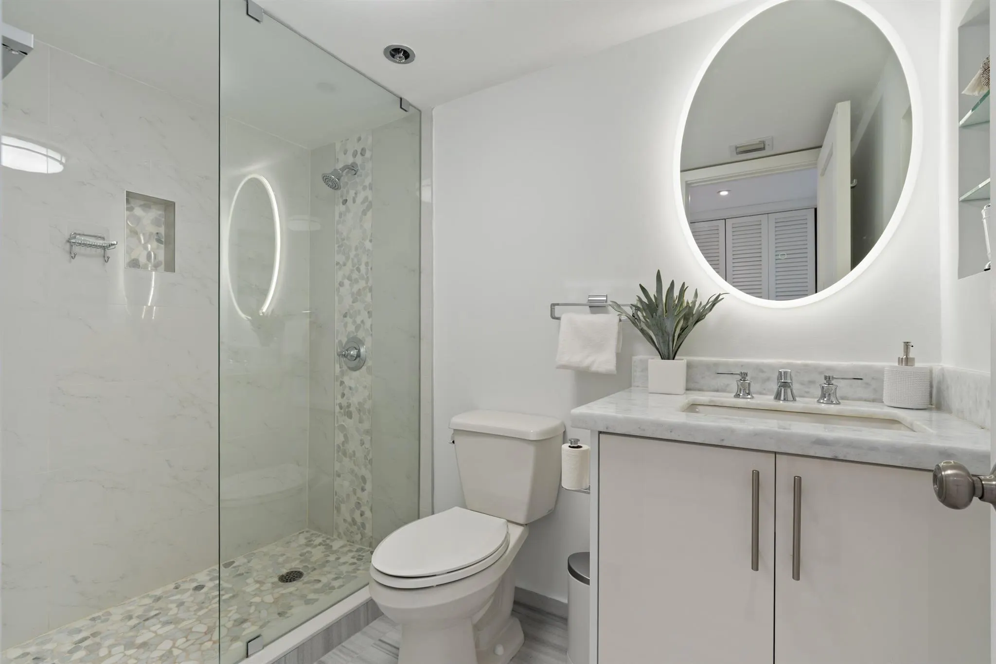 350 S Ocean 0012 Boulevard, #1b