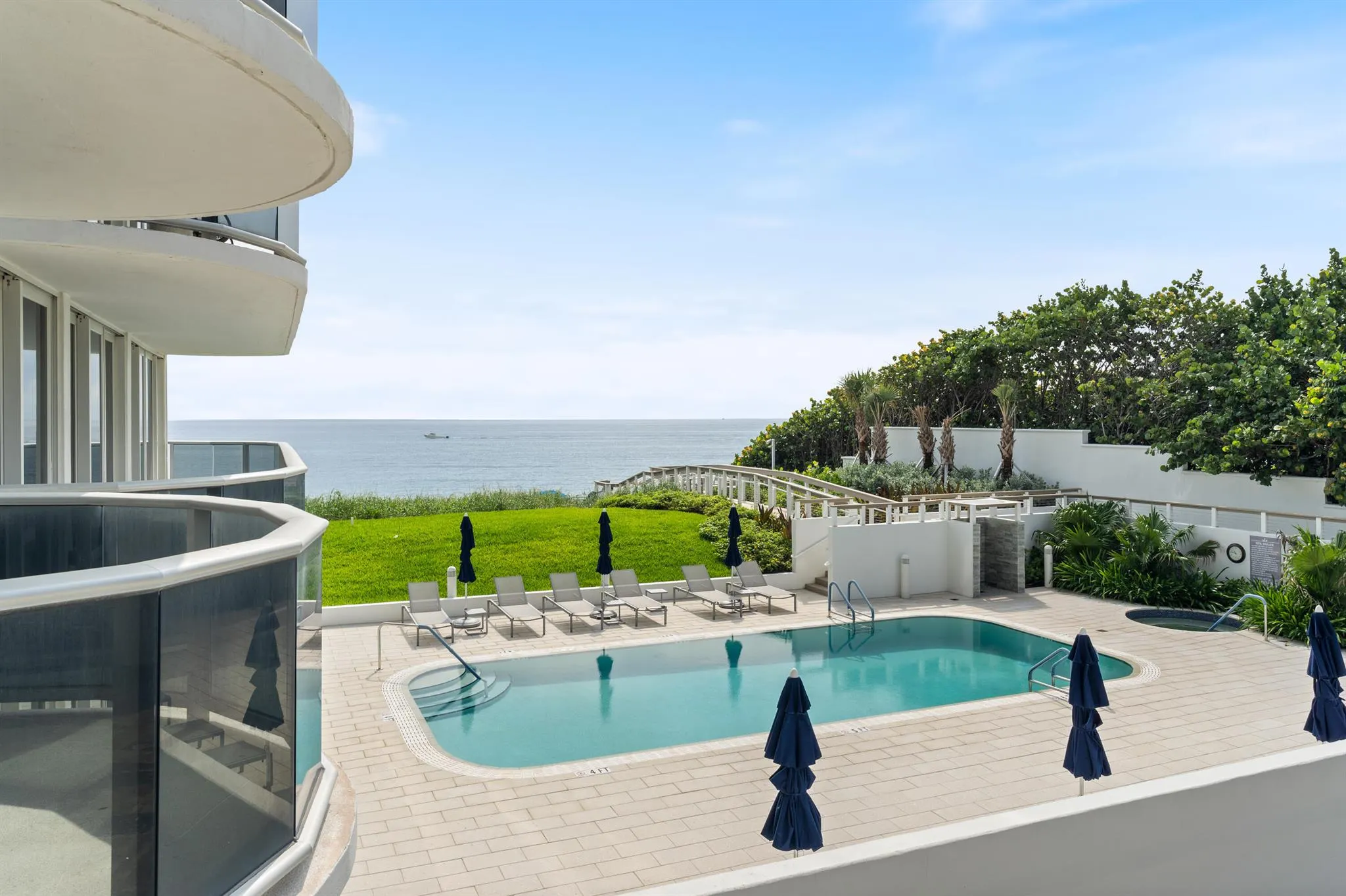 350 S Ocean 0012 Boulevard, #1b