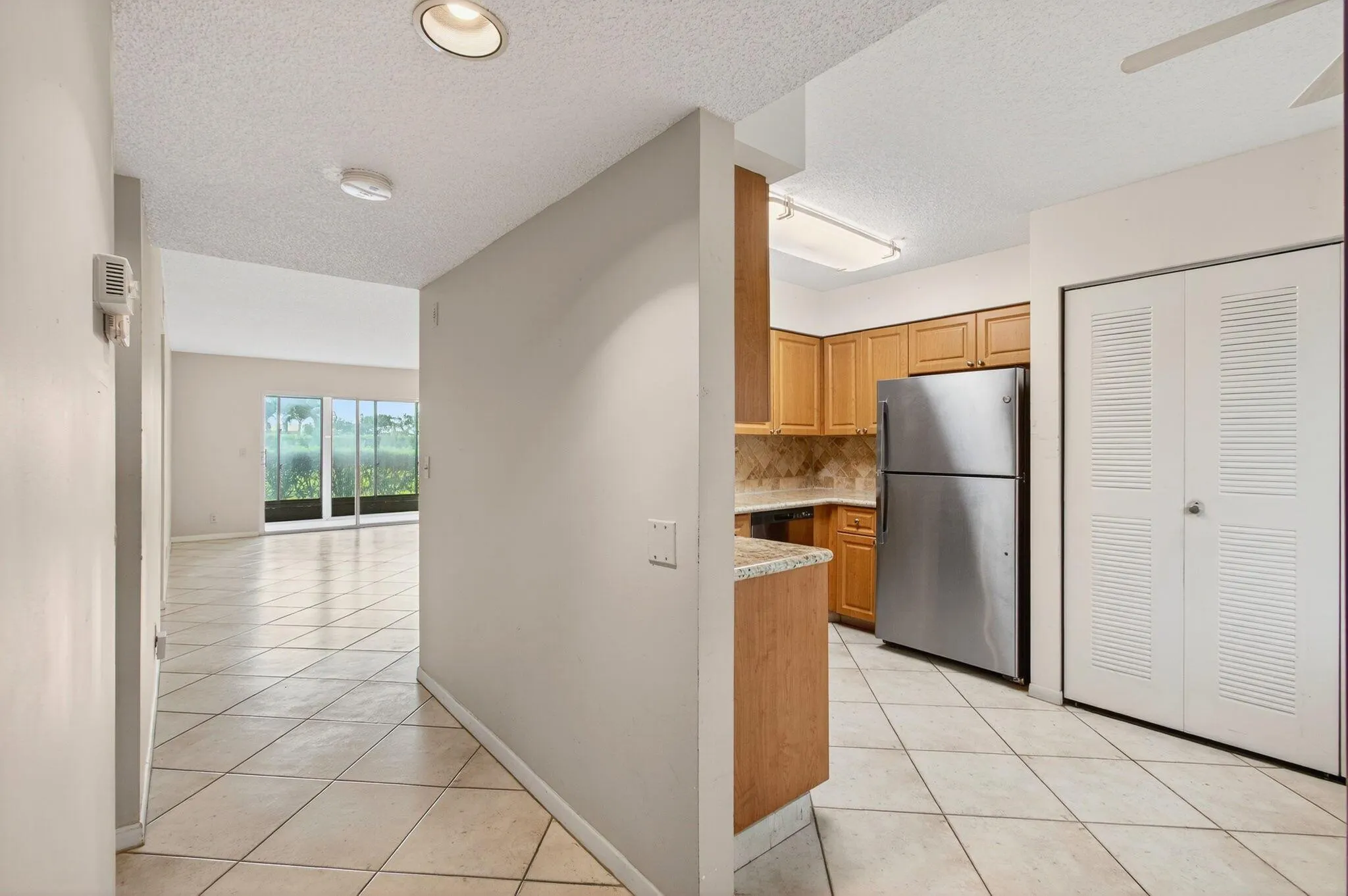 7286 Huntington Lane, #103