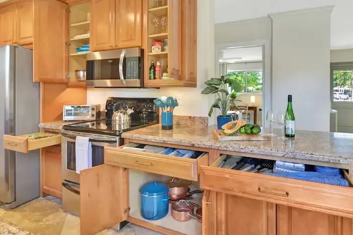 2320 NE 51st Street