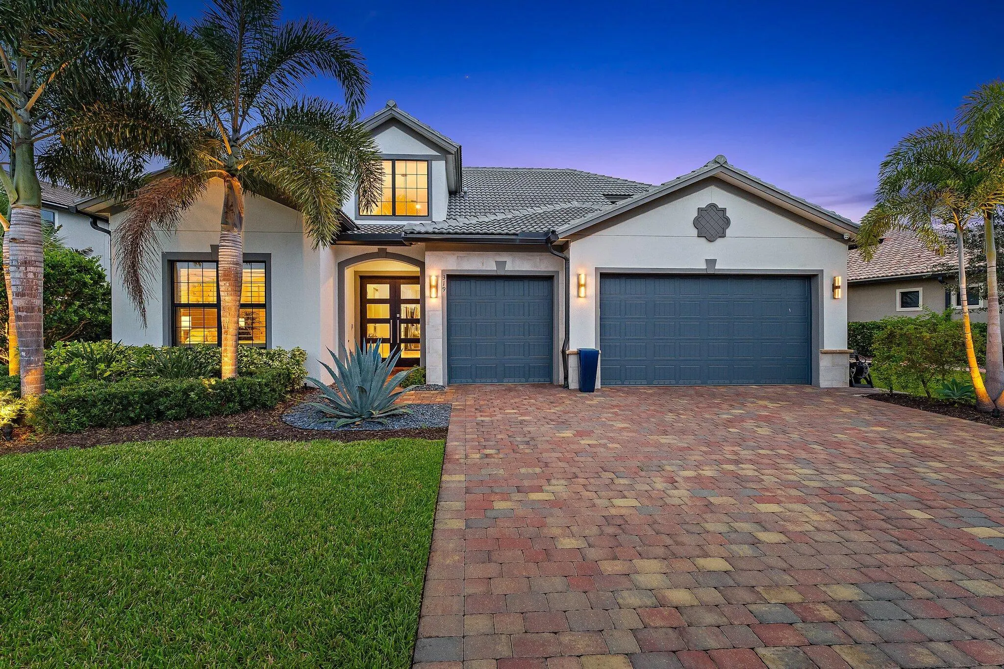 319 Sonoma Isles Circle