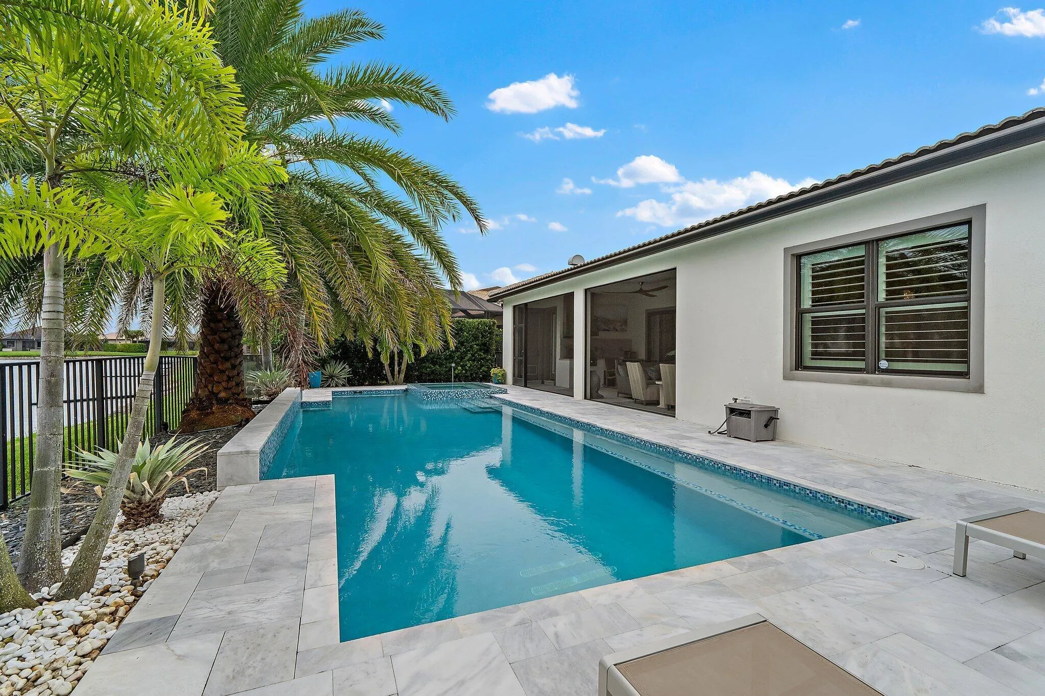 319 Sonoma Isles Circle