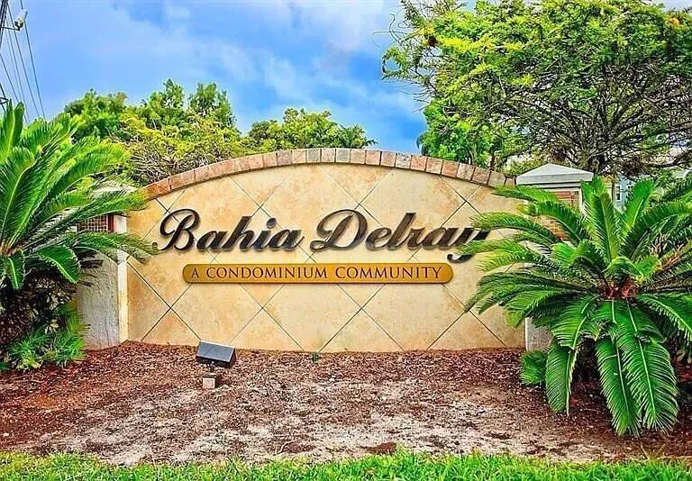 1060 Crystal Way, #103