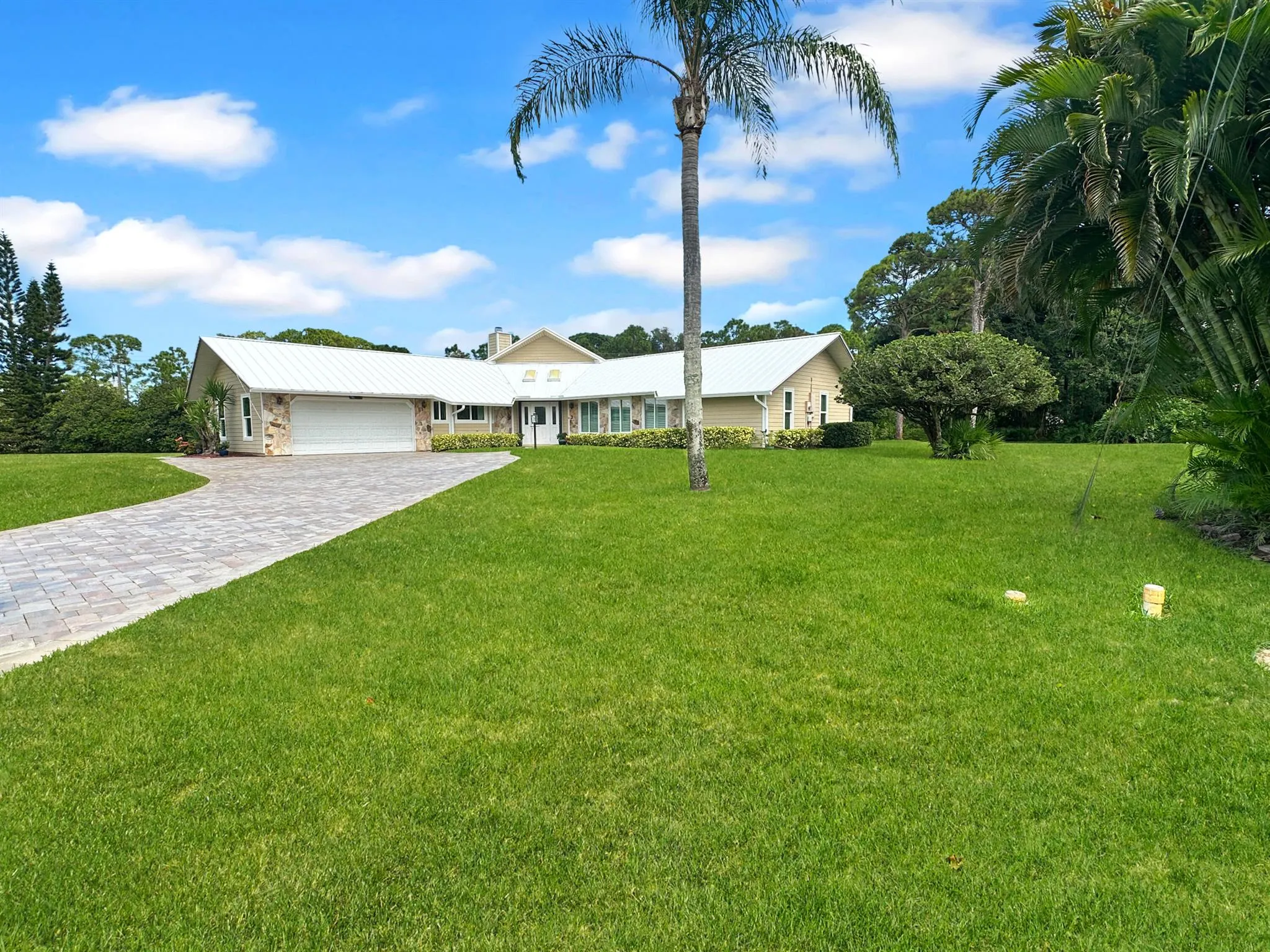 4100 Smokey Pines Court