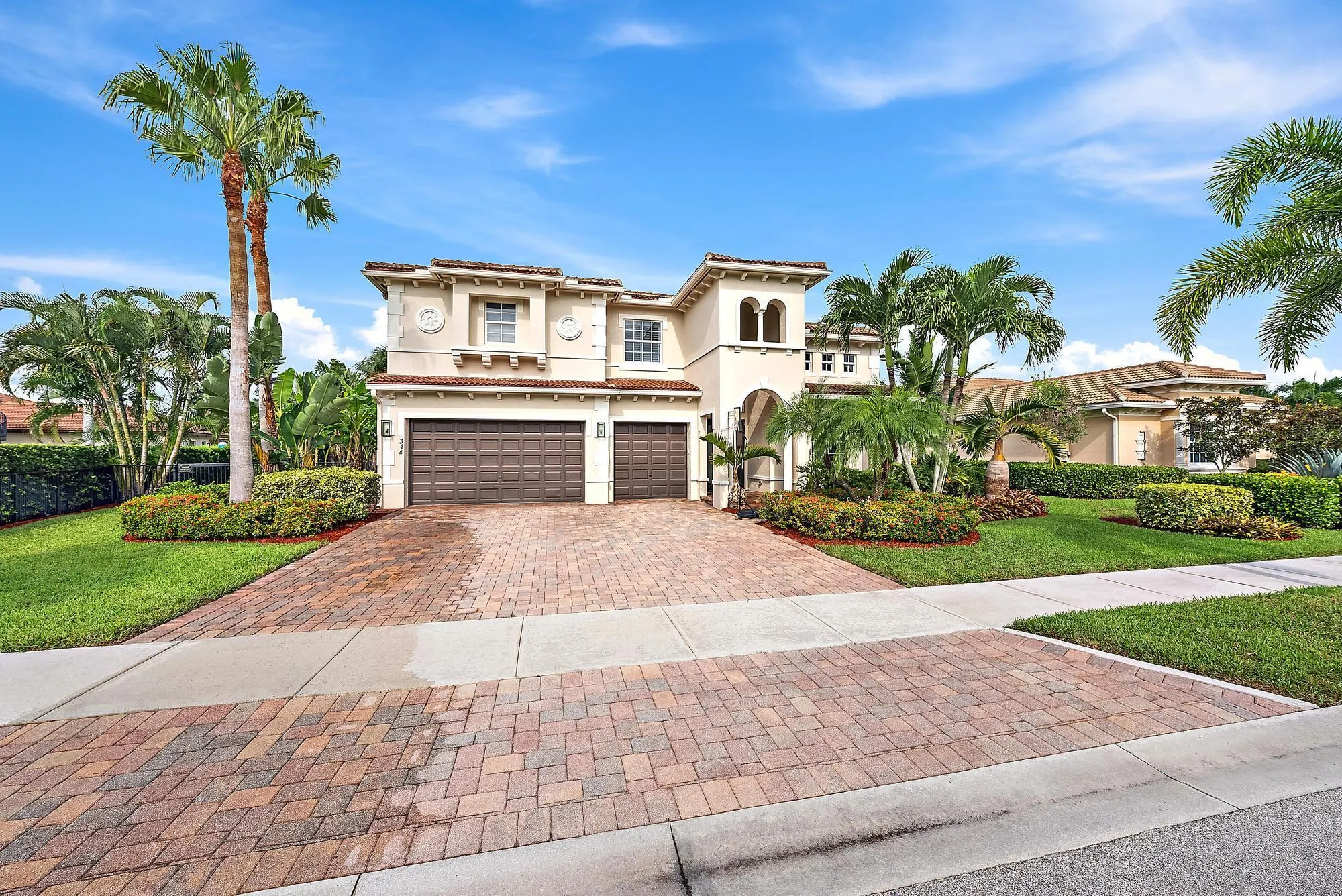 314 Rudder Cay Way