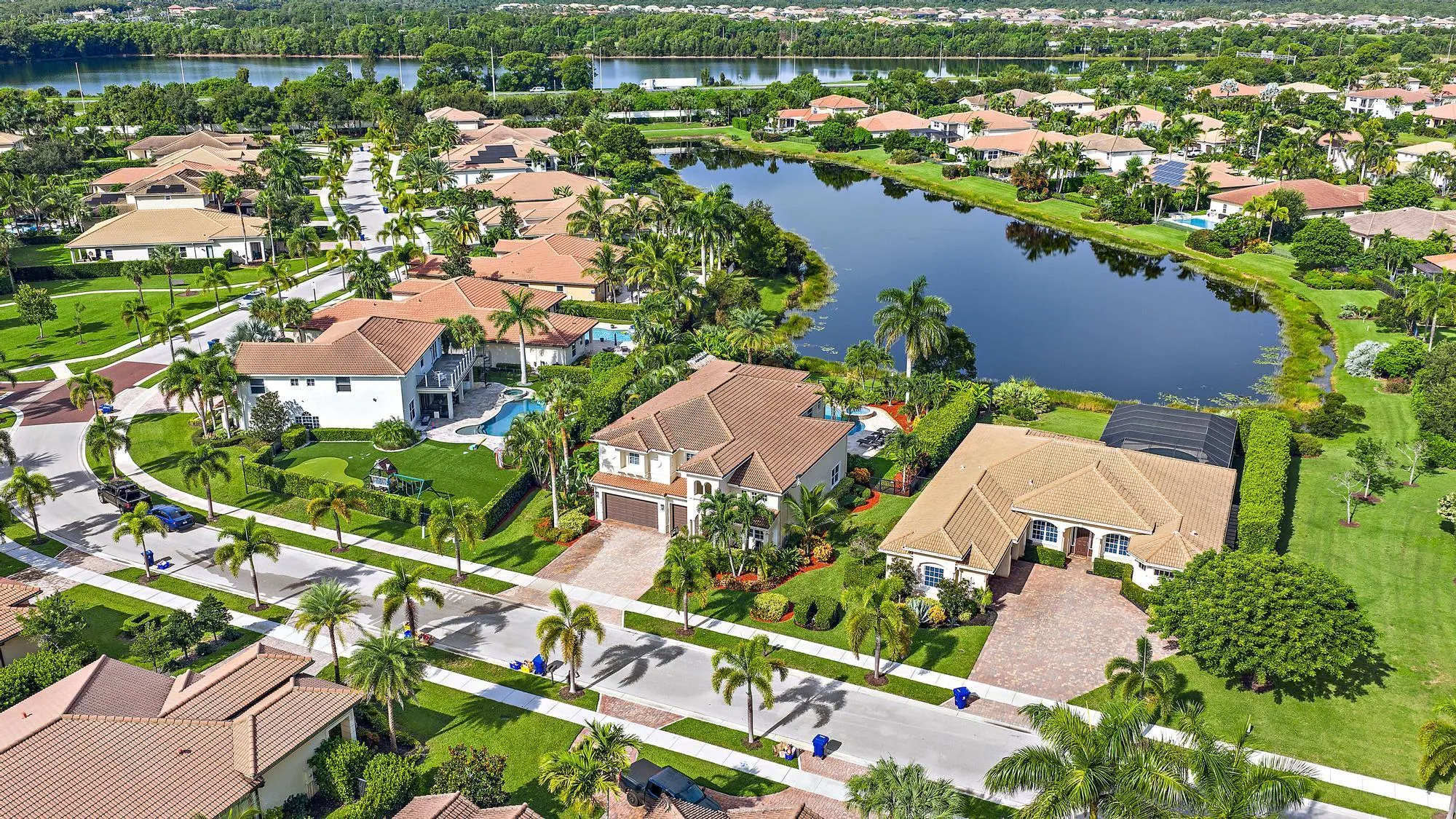 314 Rudder Cay Way