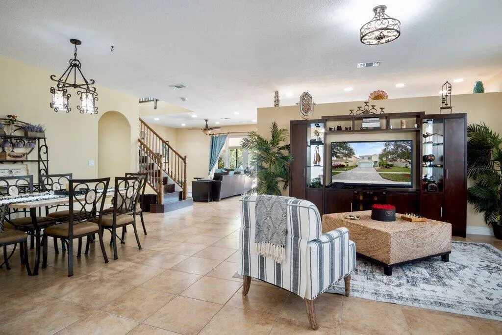 2703 Pienza Circle