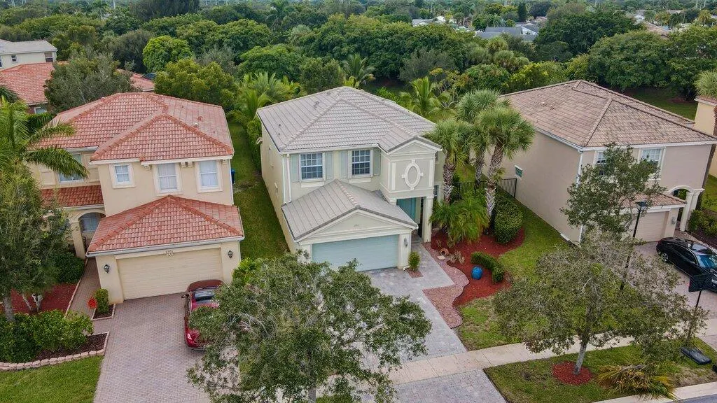 2703 Pienza Circle