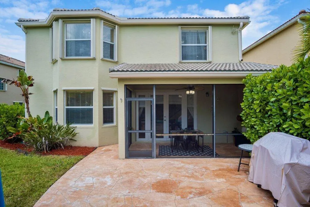 2703 Pienza Circle