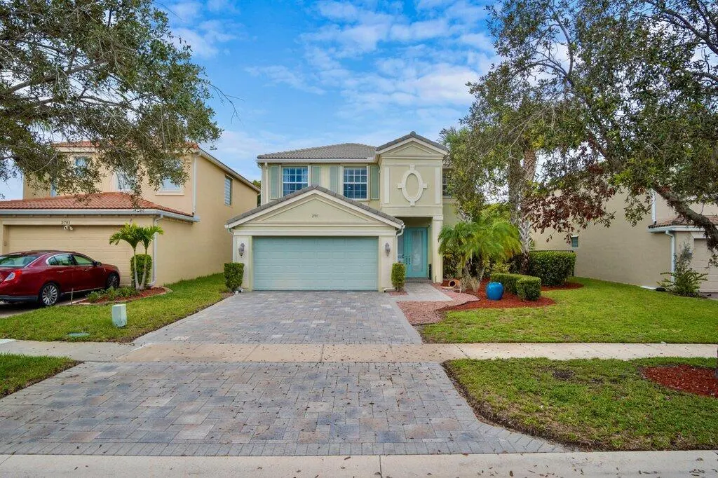 2703 Pienza Circle