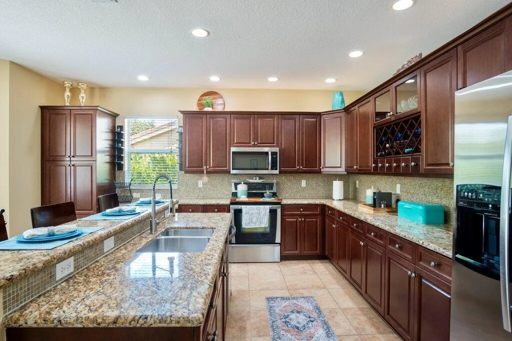 2703 Pienza Circle