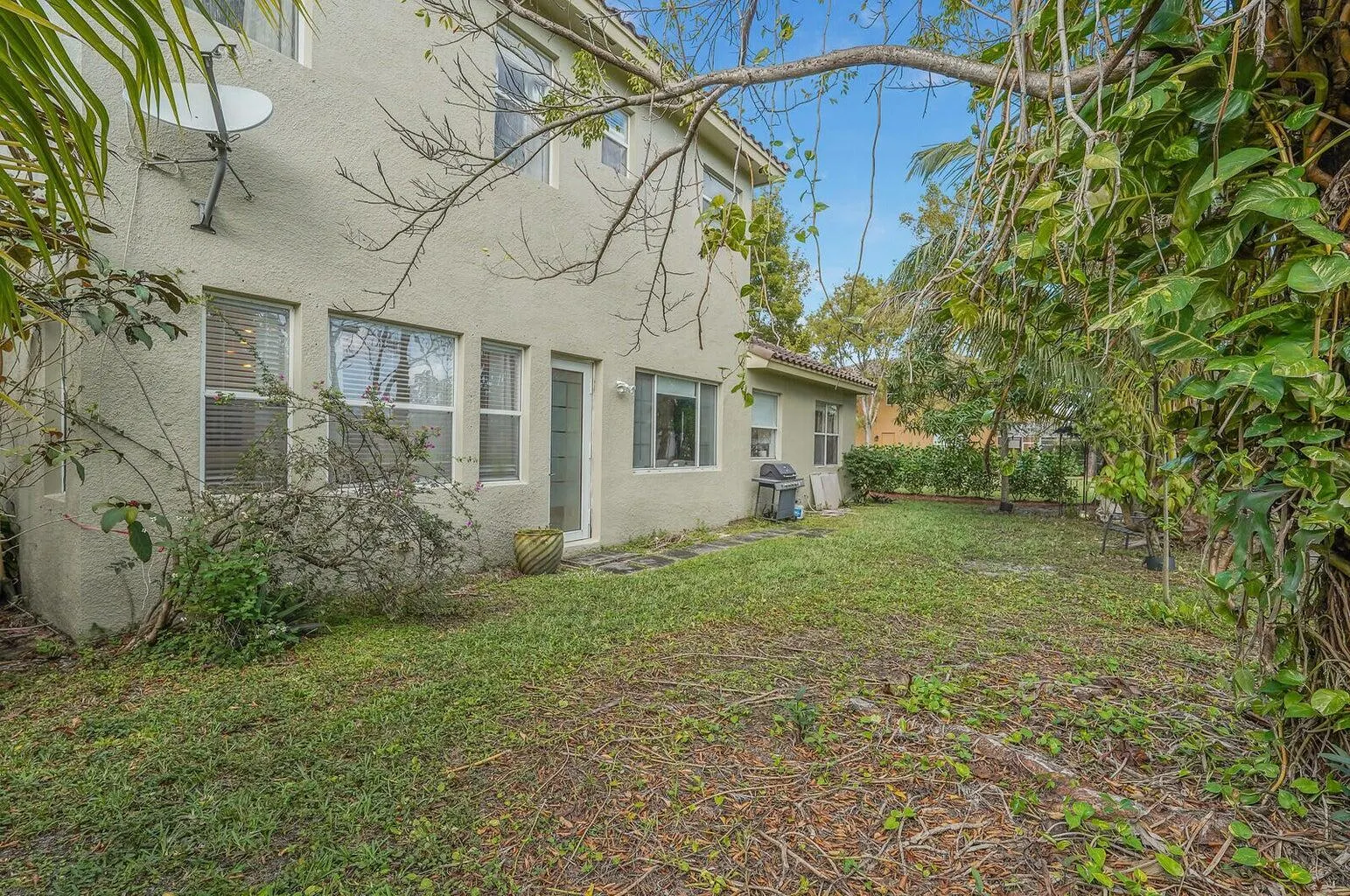 599 Cresta Circle