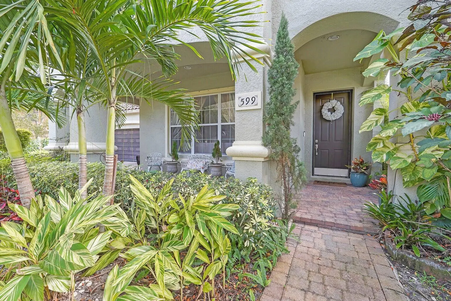 599 Cresta Circle