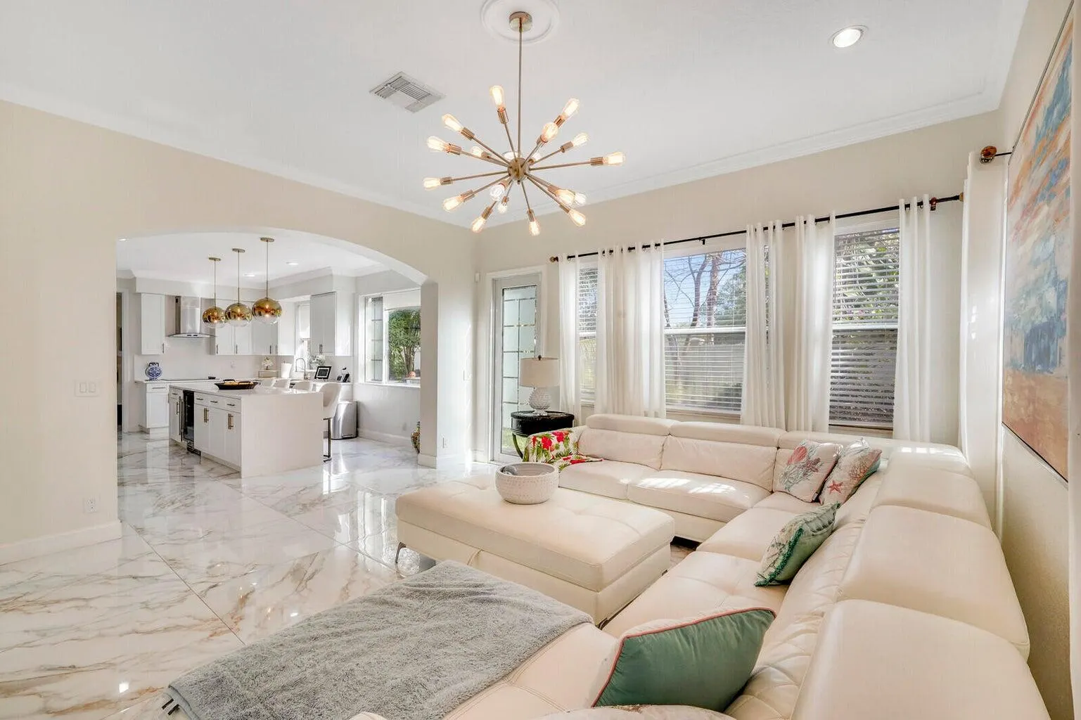 599 Cresta Circle