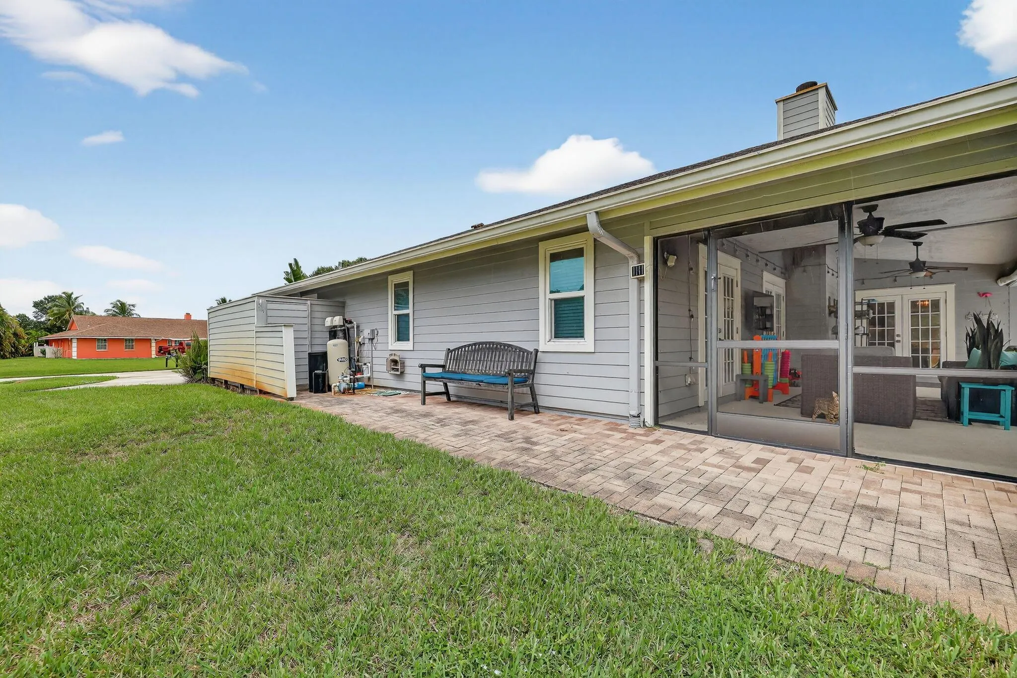 5321 SE Sterling Circle