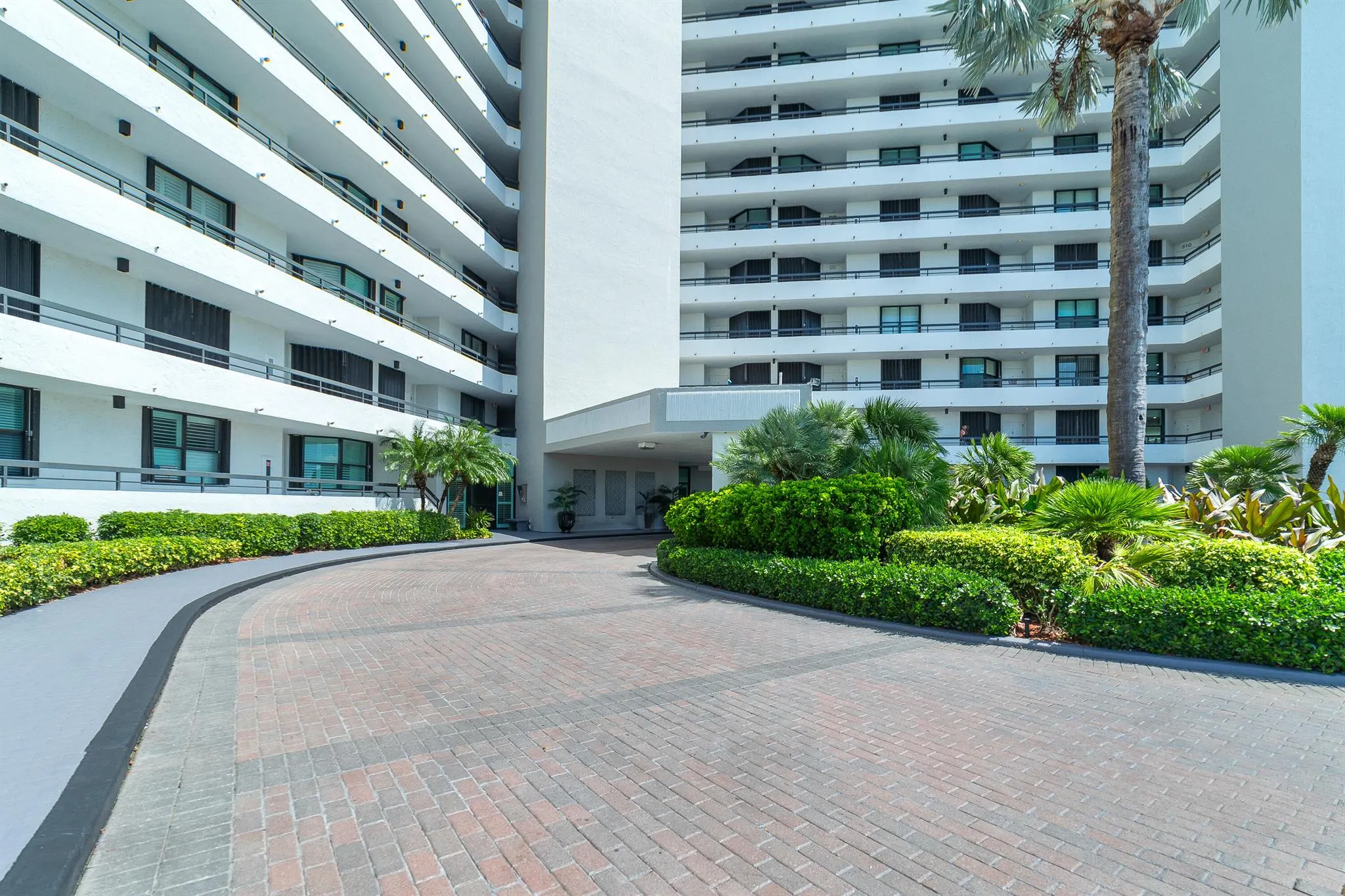 8800 S Ocean Drive, #1102