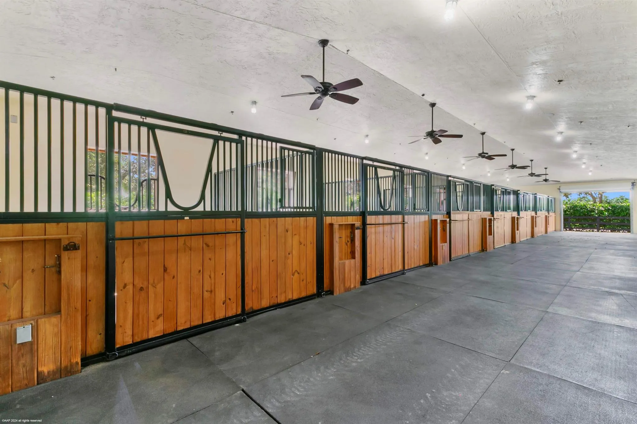 14965 Oatland Court, #Stalls