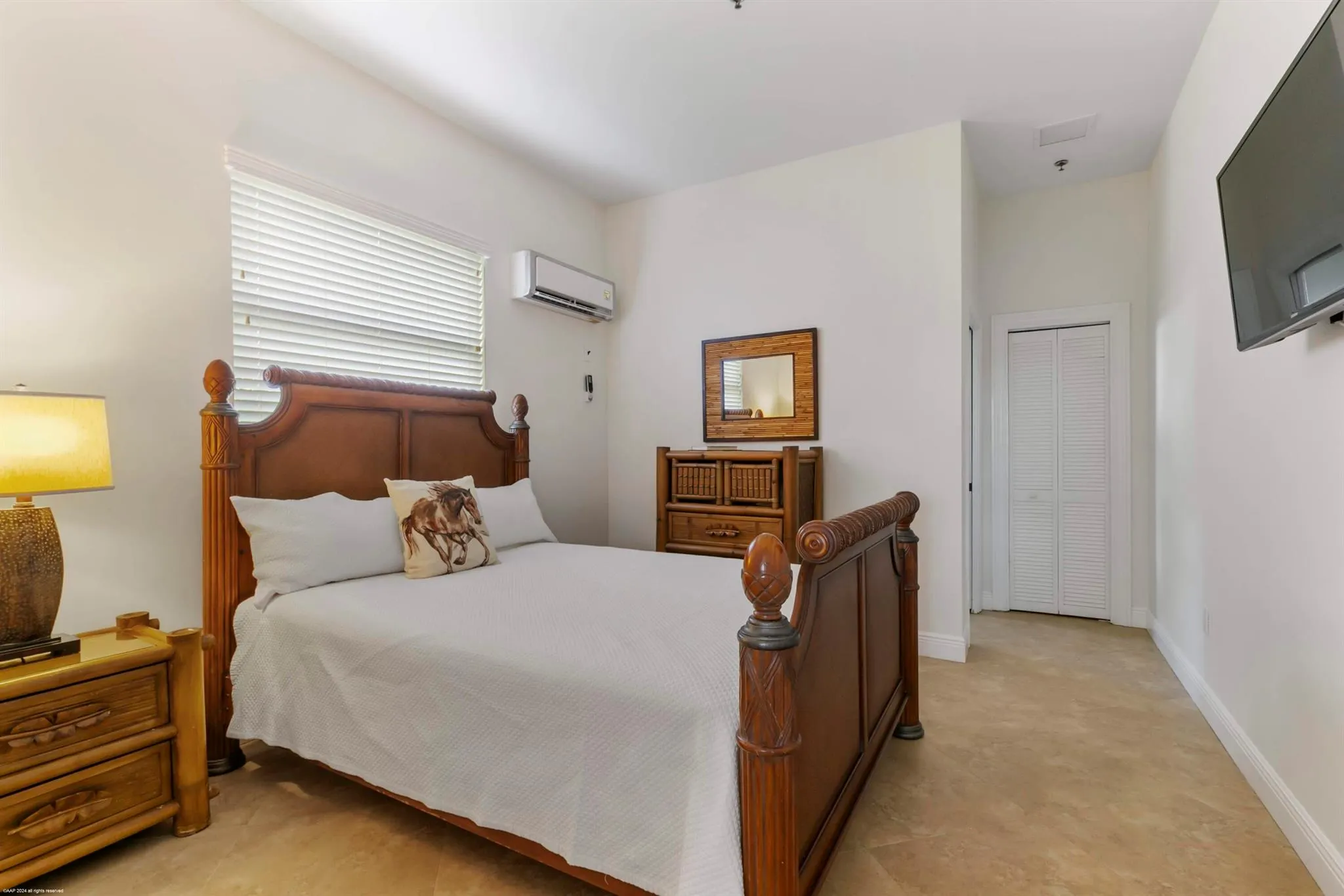 14965 Oatland Court, #Stalls