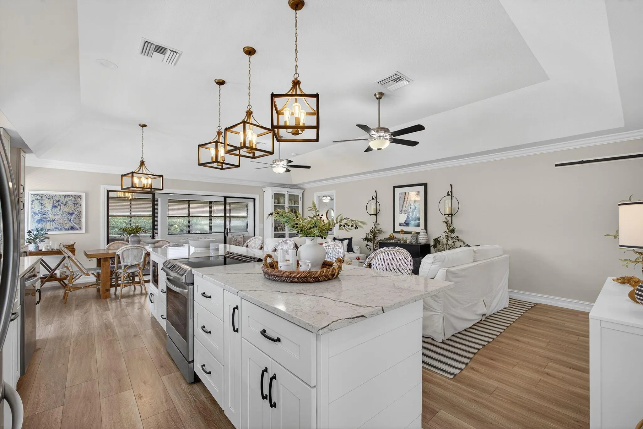 101 Half Moon Circle, #B