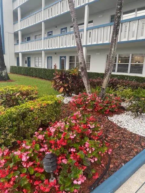 1012 Lincoln A, #1012