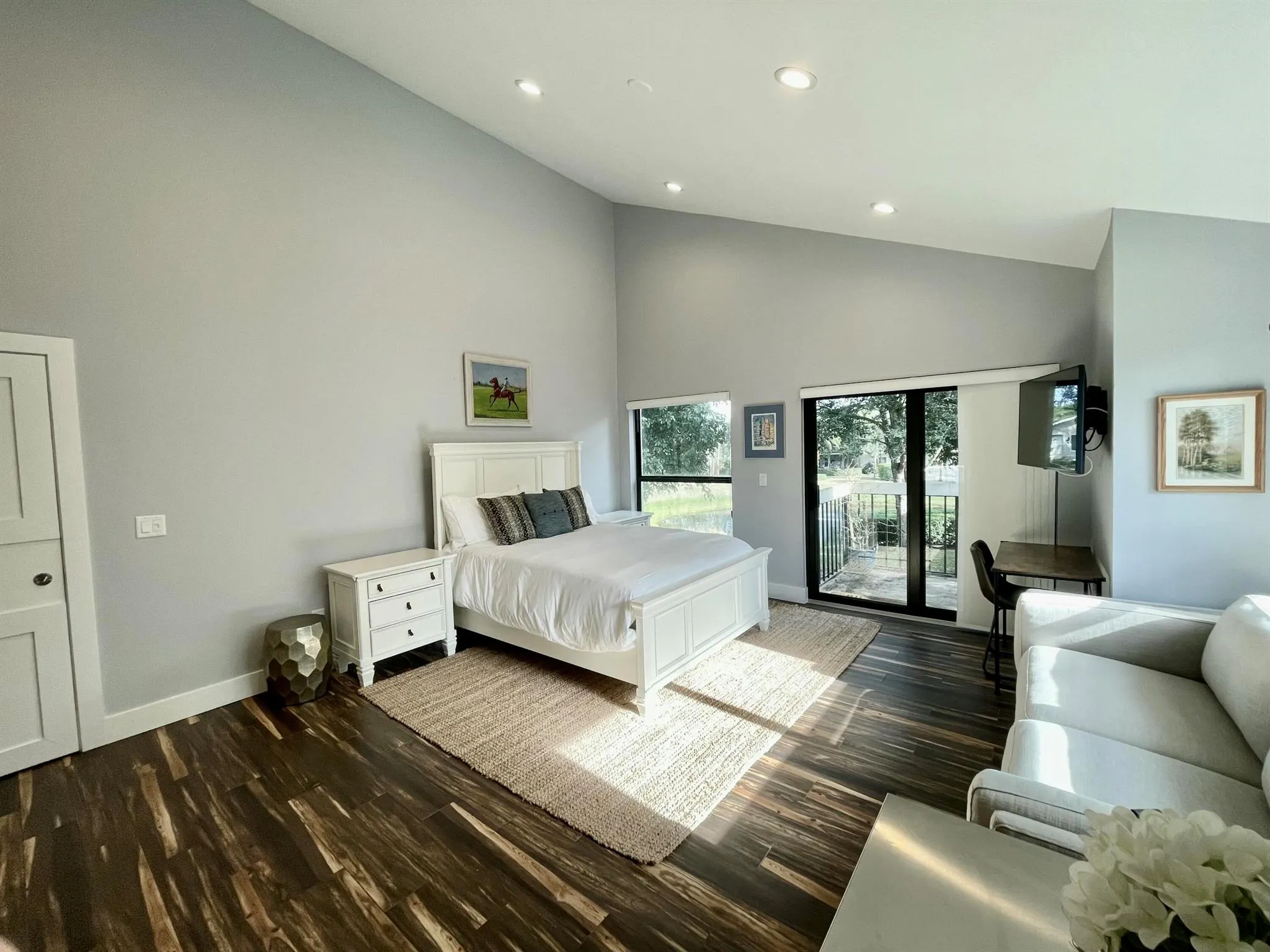 11863 Wimbledon Circle, #547