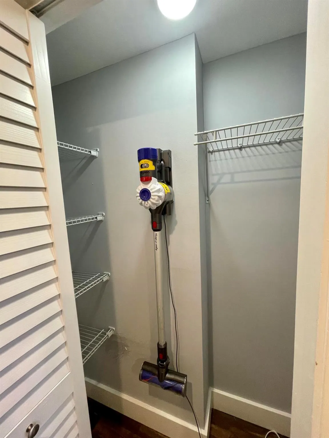 11863 Wimbledon Circle, #547