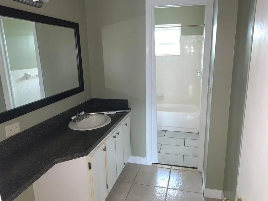 761 Hummingbird Way, #202