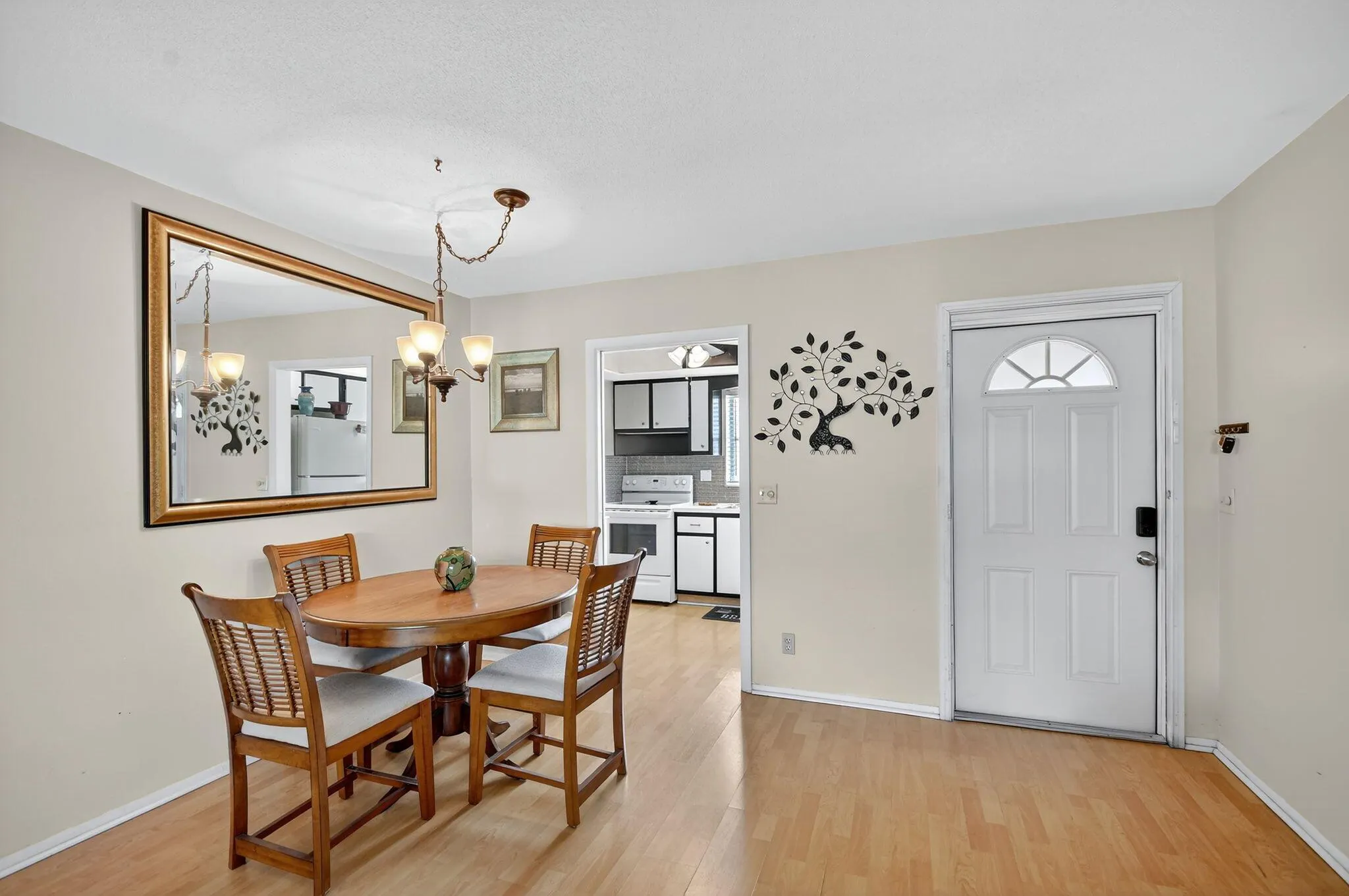 2673 Barkley Drive E, #B
