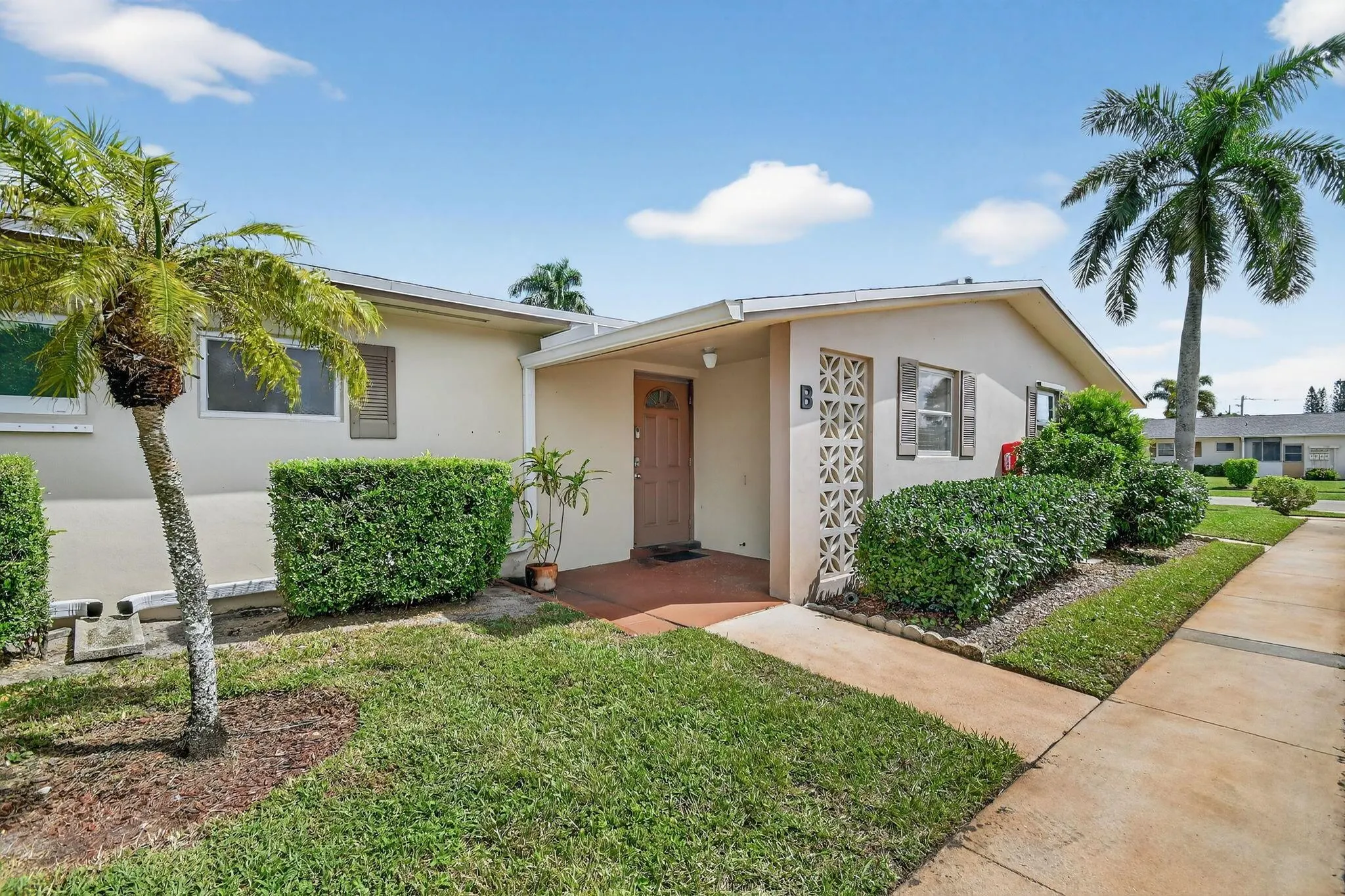 2673 Barkley Drive E, #B