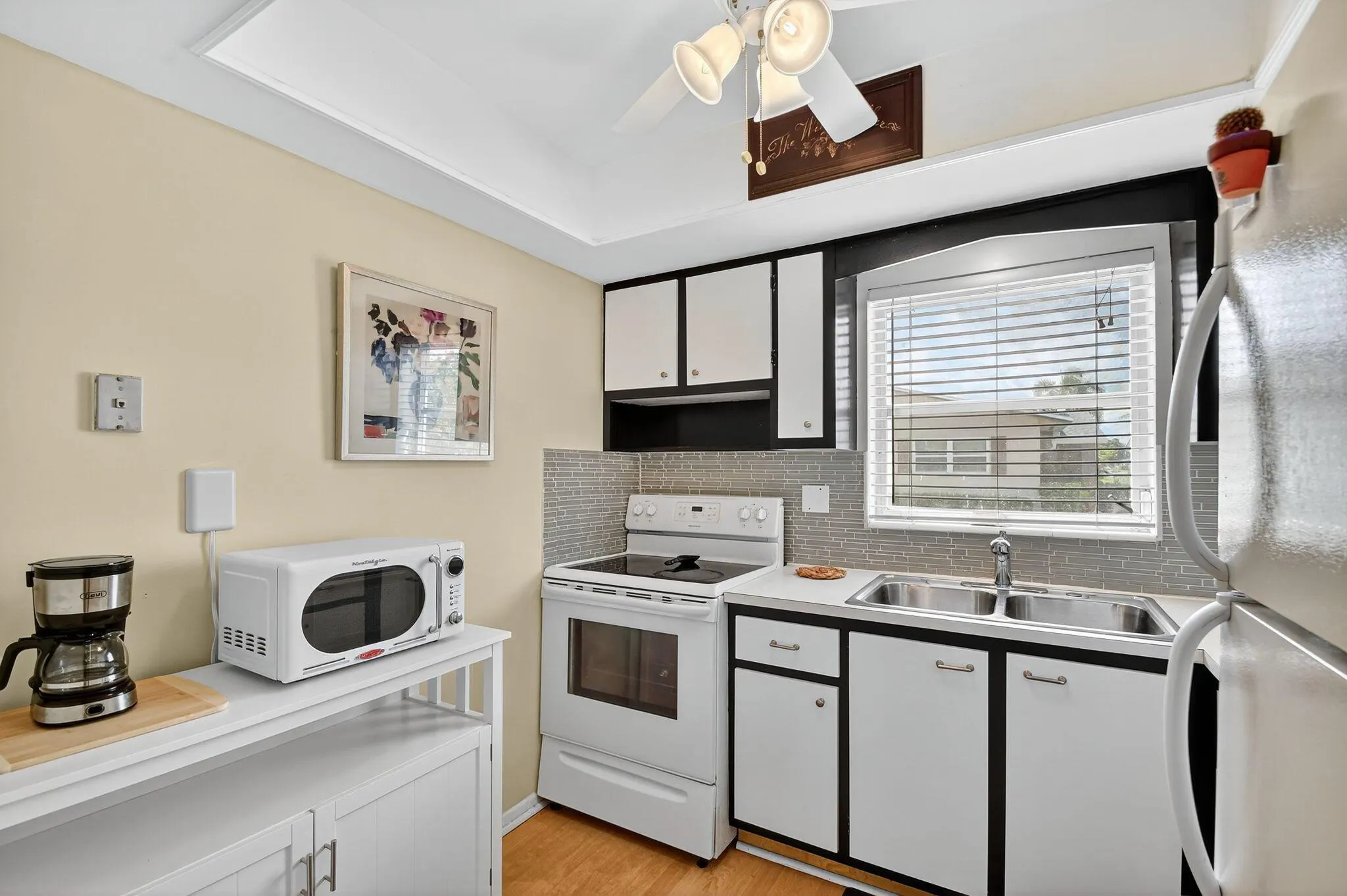 2673 Barkley Drive E, #B