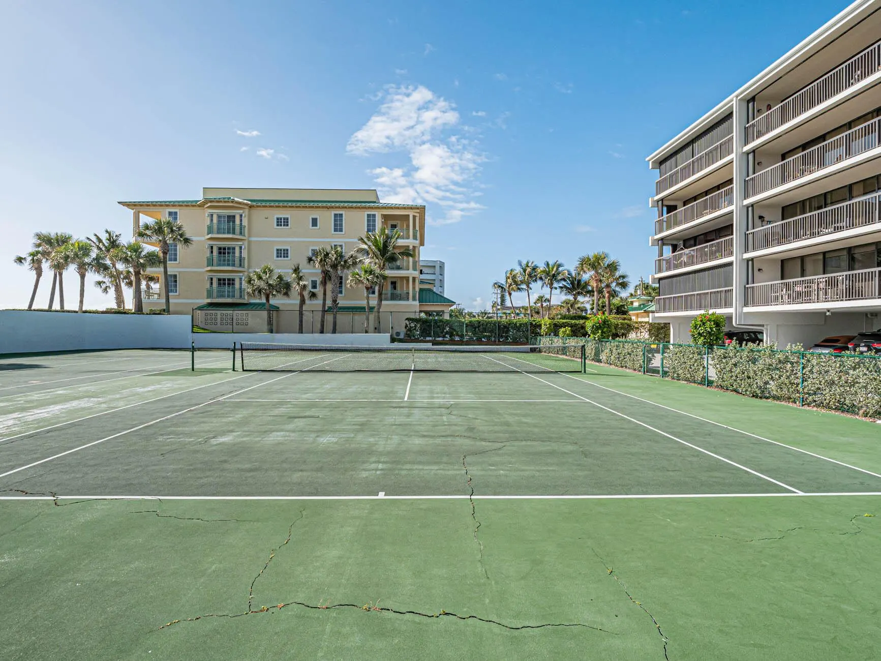 4141 Ocean Drive, #403