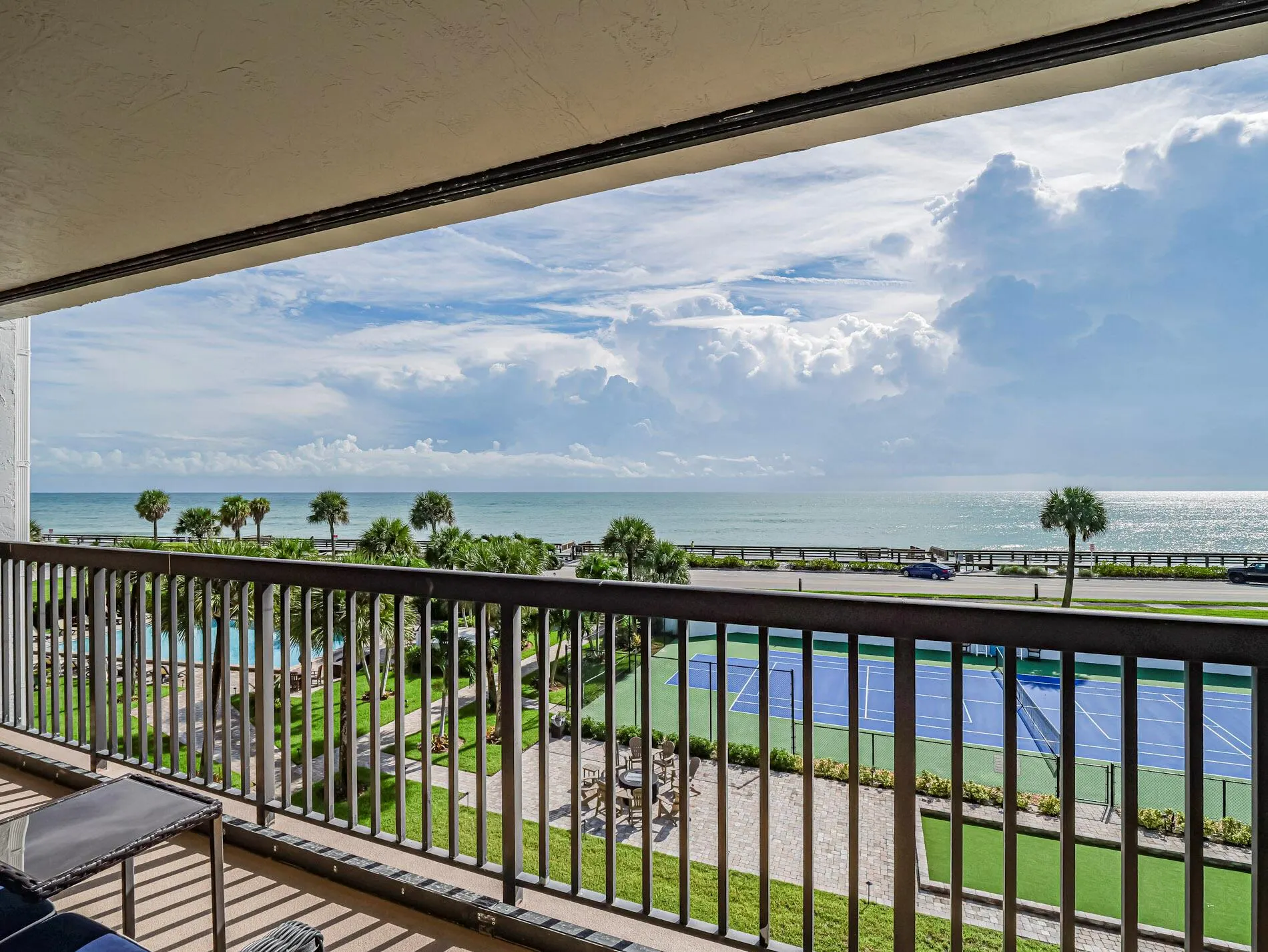 4141 Ocean Drive, #403