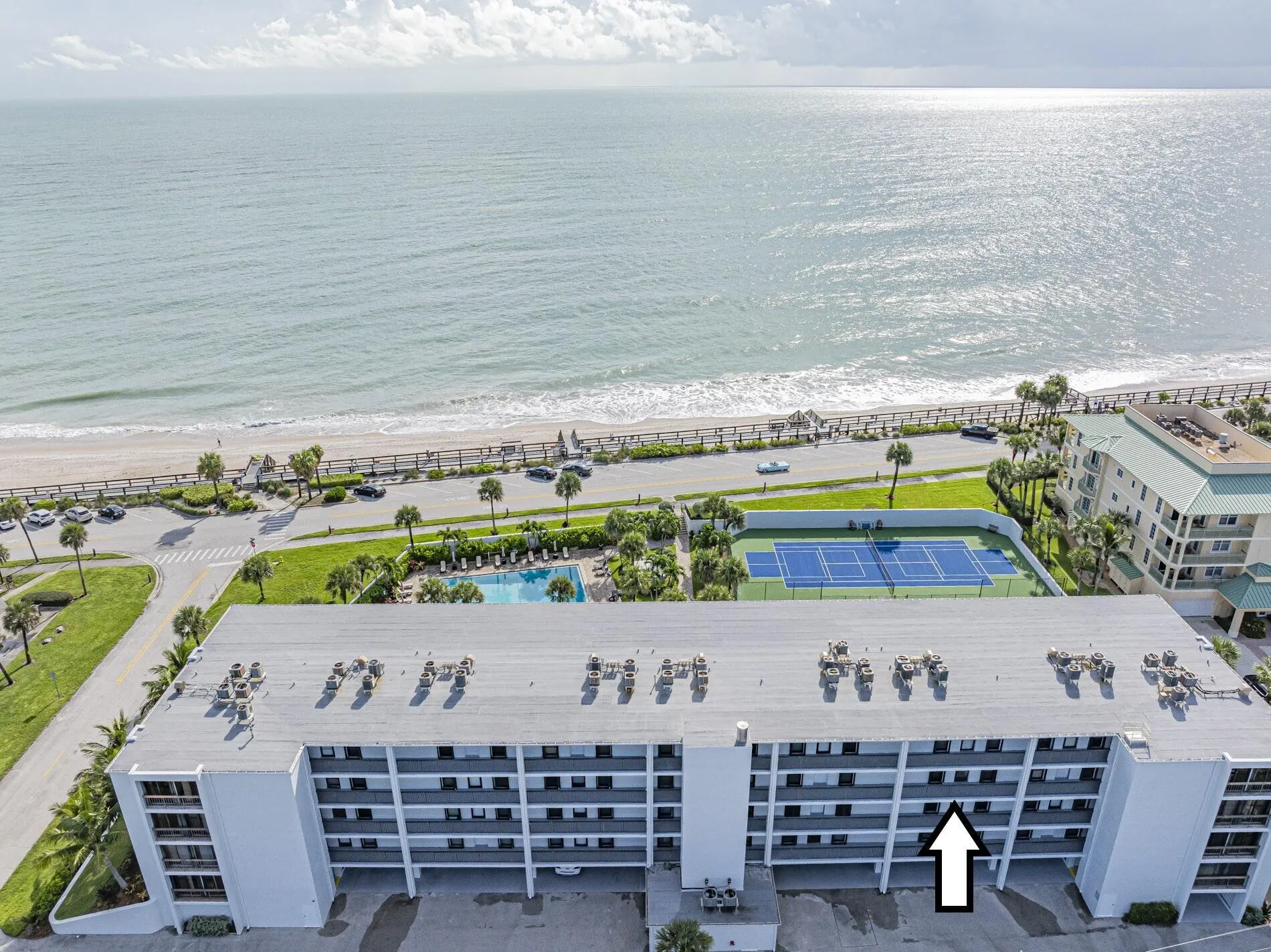 4141 Ocean Drive, #403