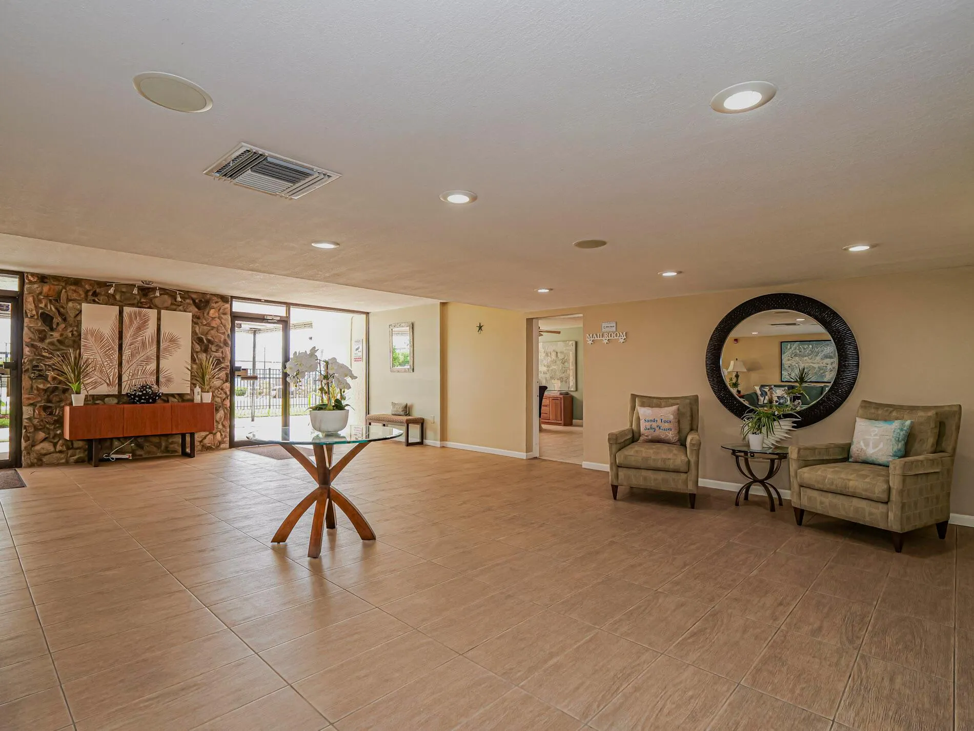 4141 Ocean Drive, #403
