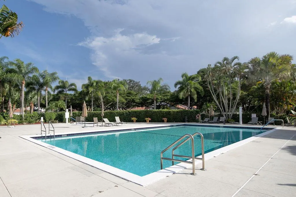 17031 Boca Club Boulevard, #065a