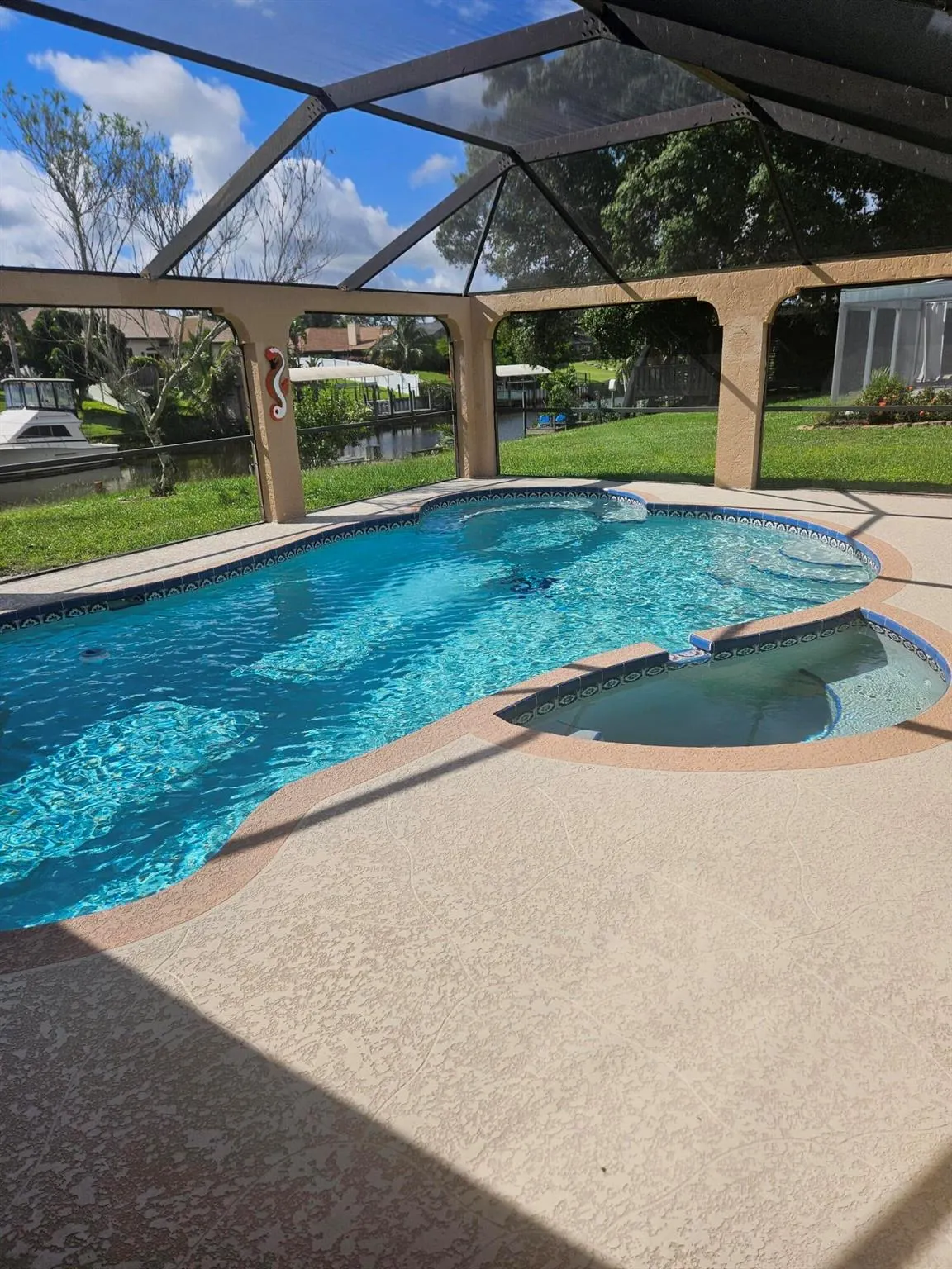 382 SE Naranja Avenue