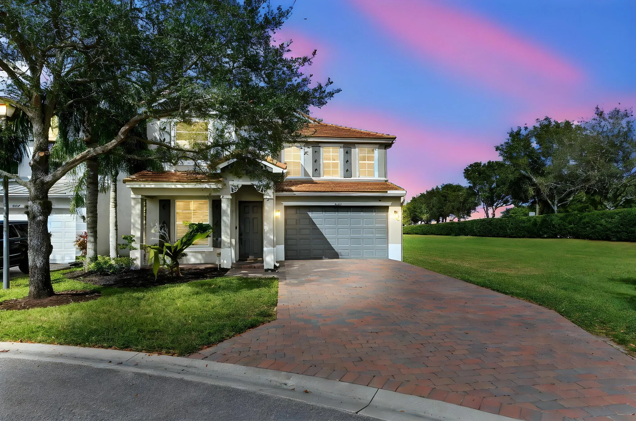 8639 Tally Ho Lane