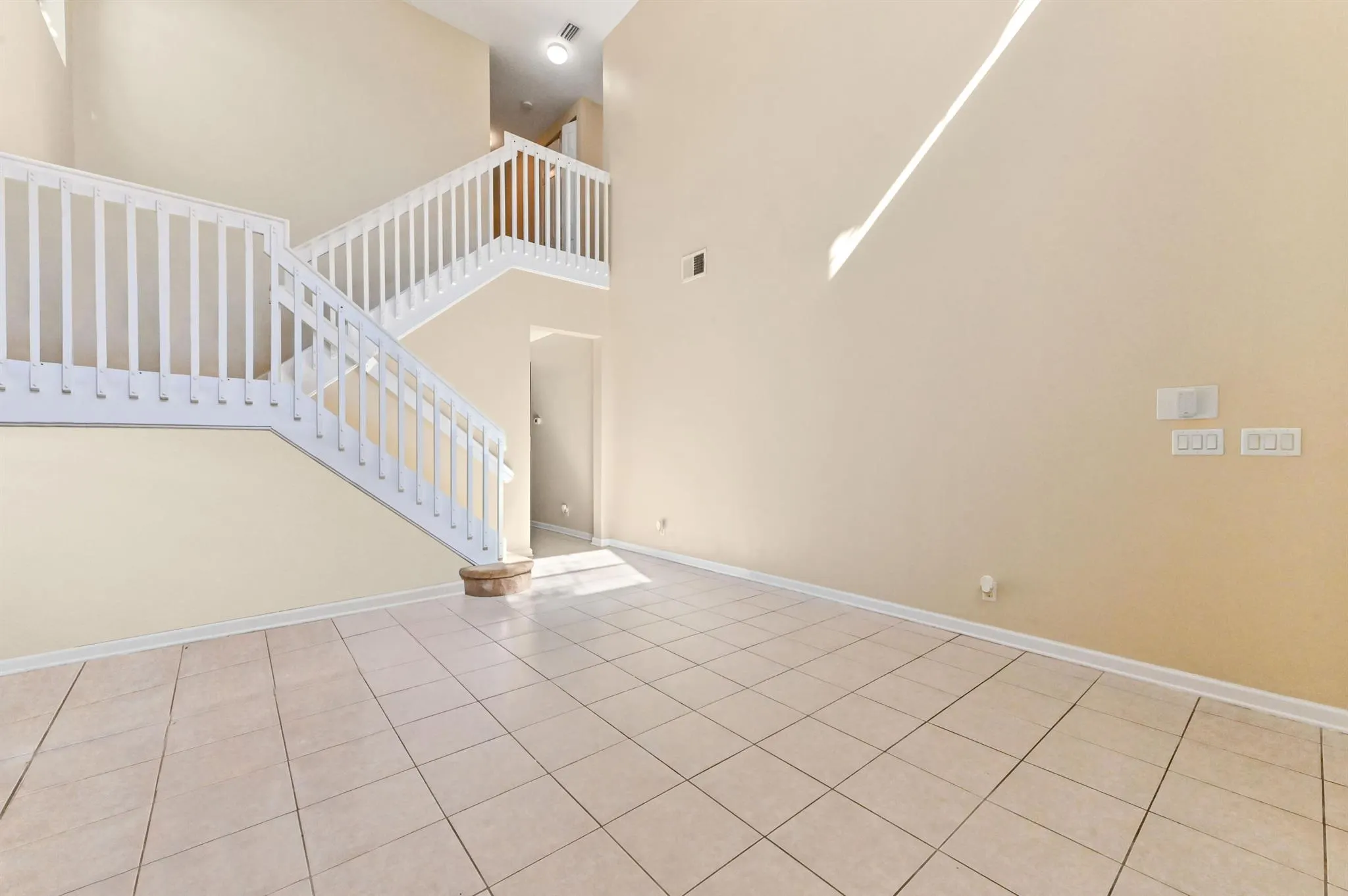 8639 Tally Ho Lane