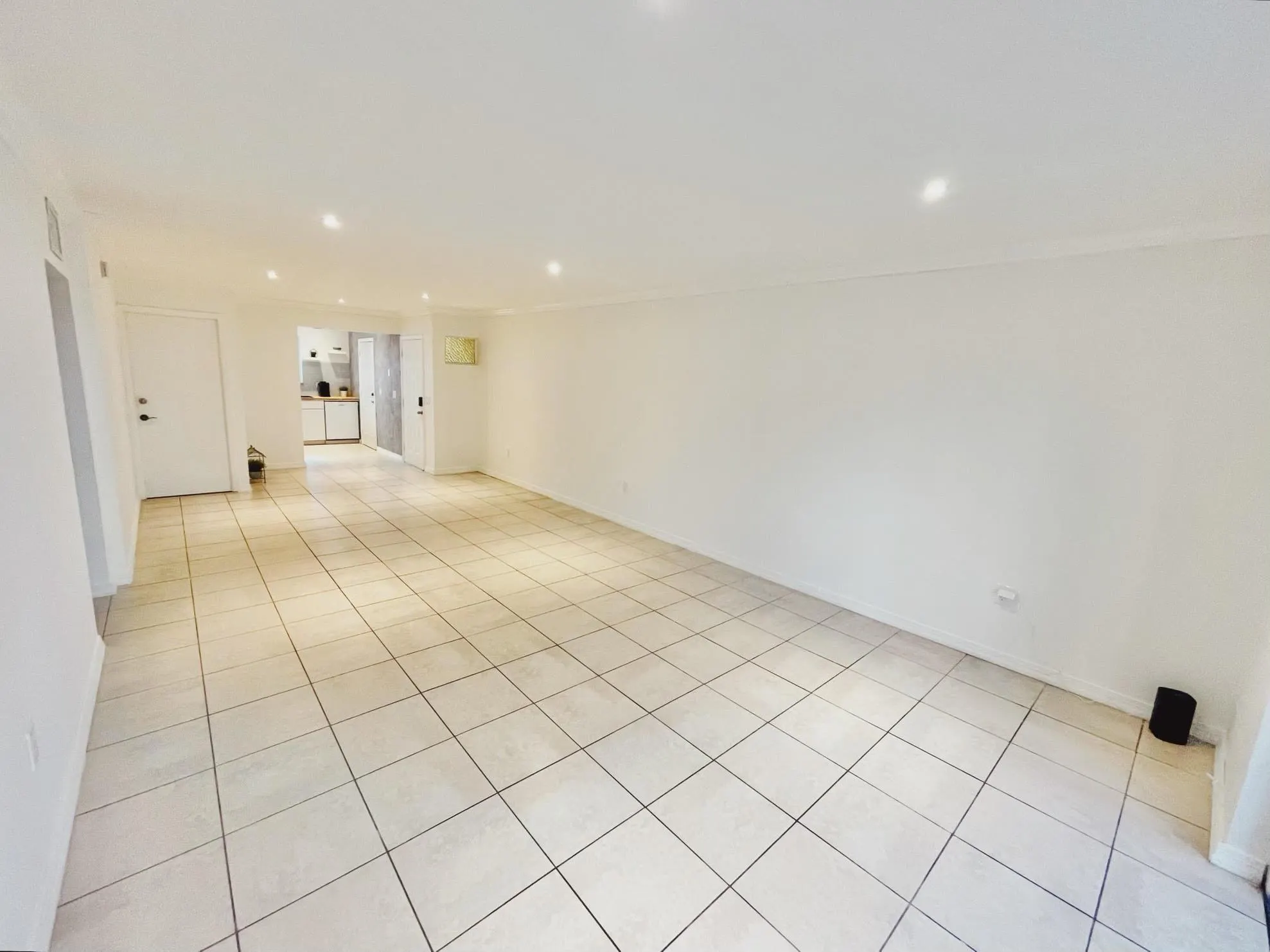 1410 S Federal Highway, #205