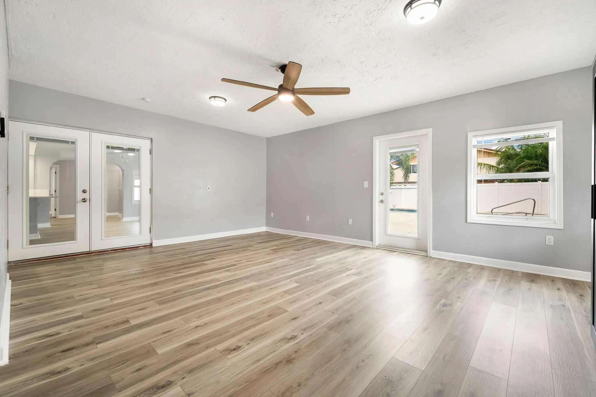 1571 SW 13th Drive